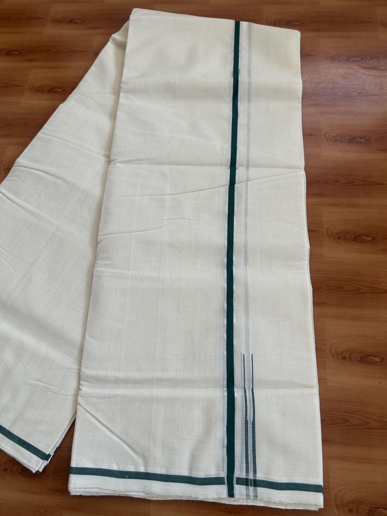 25% Discount!! KaithariKada Handloom Millpaav - Kerala Handloom - 100% Pure Cotton Off White Double Mundu/Dothi - (Unbleached) - 80x90 - 0.5 Inch Silver Kasav Green Puliyilakkara chutty 4 mtr (8.5 Muzham) - 52 KK5383 RAM