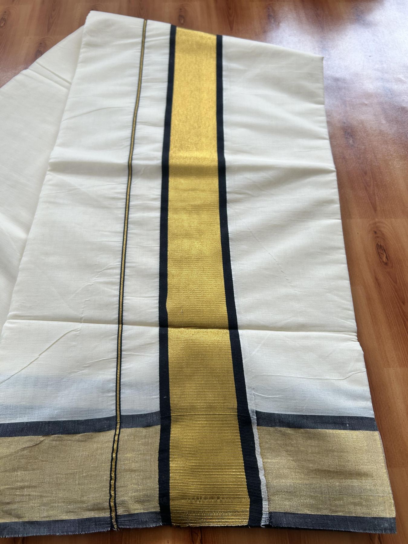 Off White Saree - 25% Discount! Kaitharikada Kerala Traditional Mixed Cotton Kasavu Saree - 3 Inch Pallu - Gold Silver Kasav & Black Kara - 15 KK7000 PMC