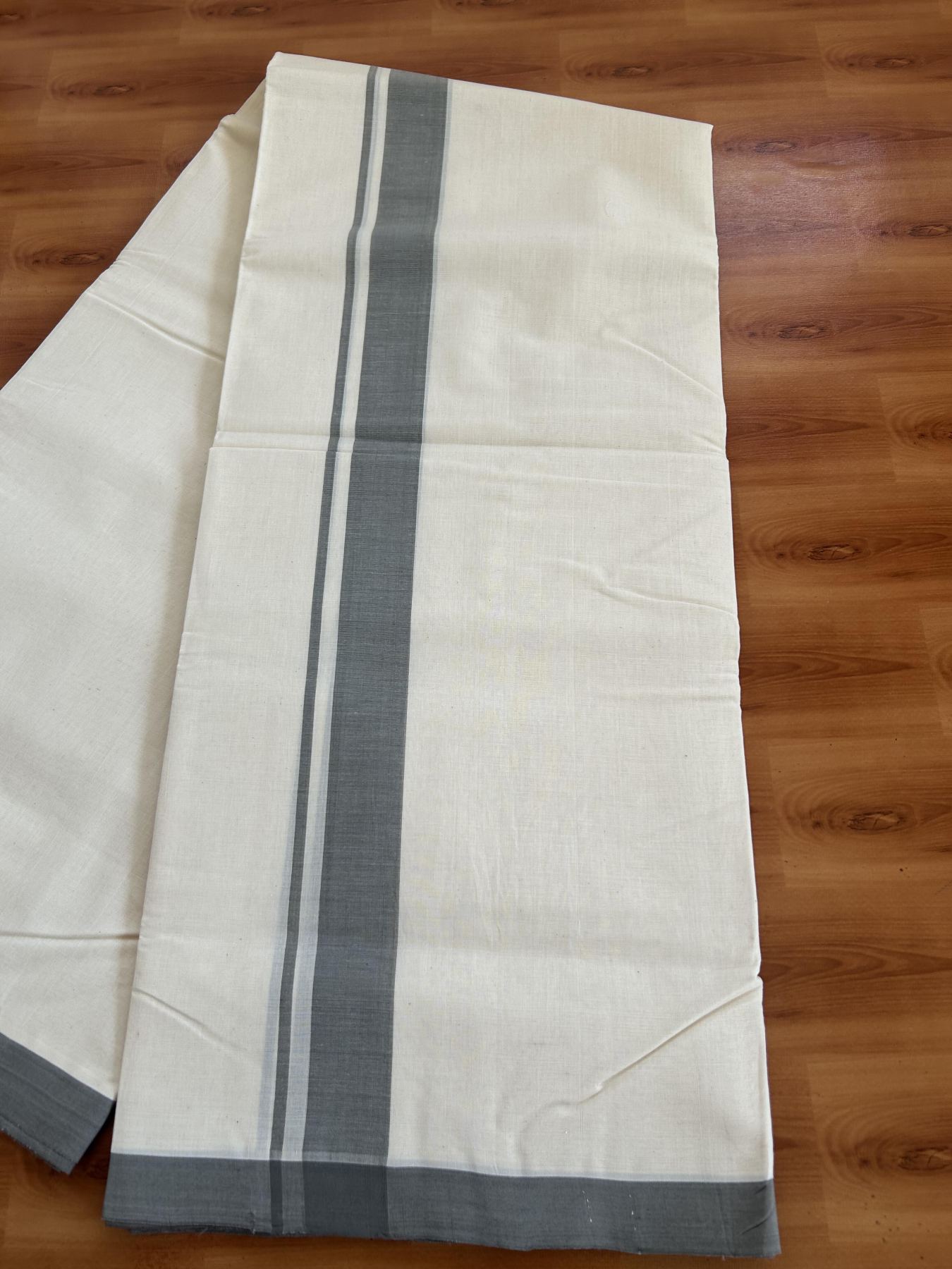 25% Discount! KaithariKada Handloom Millpaav - Kerala Handloom - Cotton Double Mundu/Dhoti Off white (Unbleached) - 80x90 - 1.5 inch Ash Mulloth Kara 4.50 meter (10 Muzham) - 105 KK5383 RAM