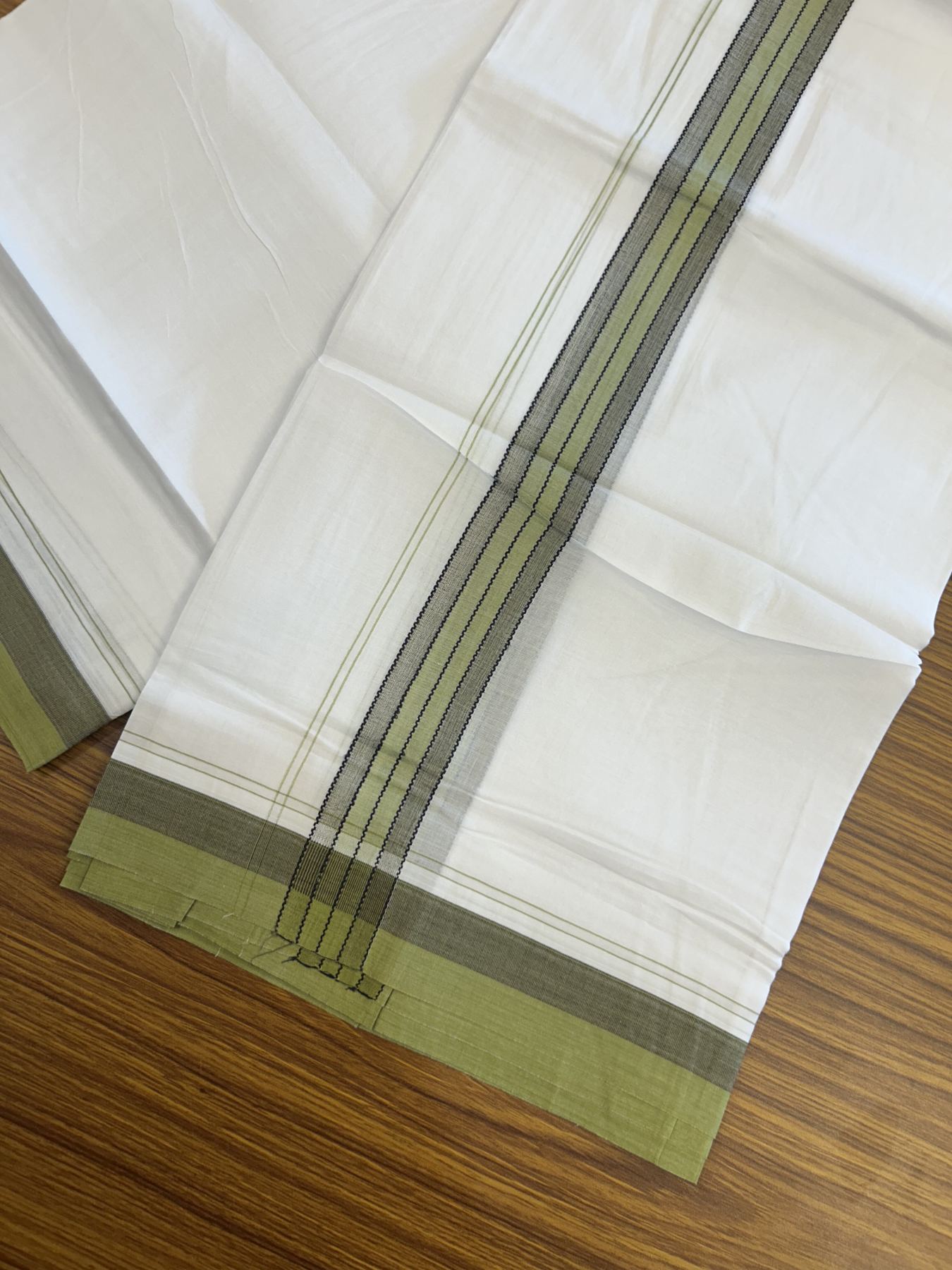 20% Discount! KaithariKada Balaramapuram 100% Cotton Double Pure white Mundu/Dhoti- 100x80 - 1.25 inch Olive Green & Brown shaded kara - 3.75 mtr ( 8 muzham) - 62 KK5315 VAS