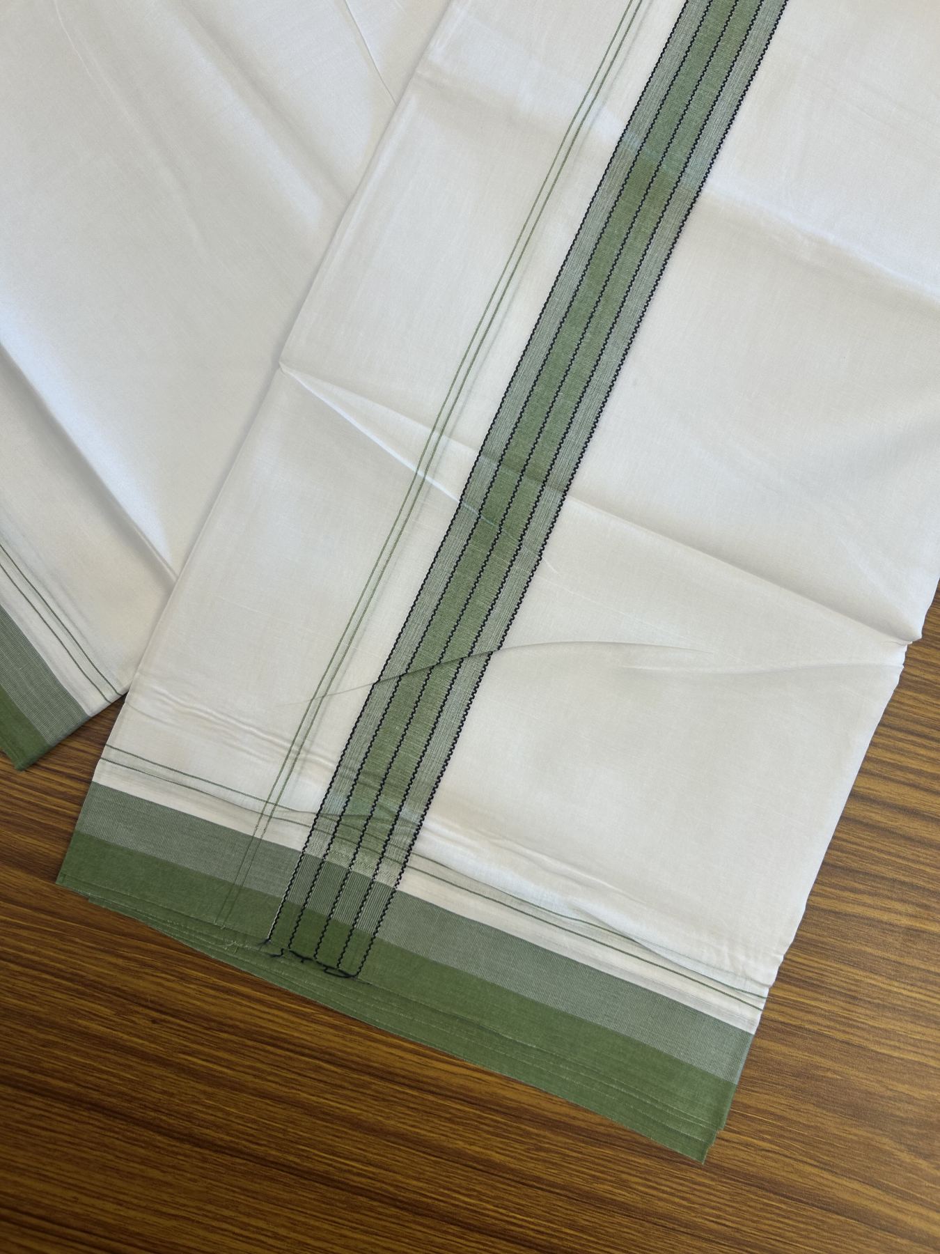20% Discount! KaithariKada Balaramapuram 100% Cotton Double Pure white Mundu/Dhoti- 100x80 - 1.25 inch Green shaded kara - 3.75 mtr ( 8 muzham) - 61 KK5315 VAS