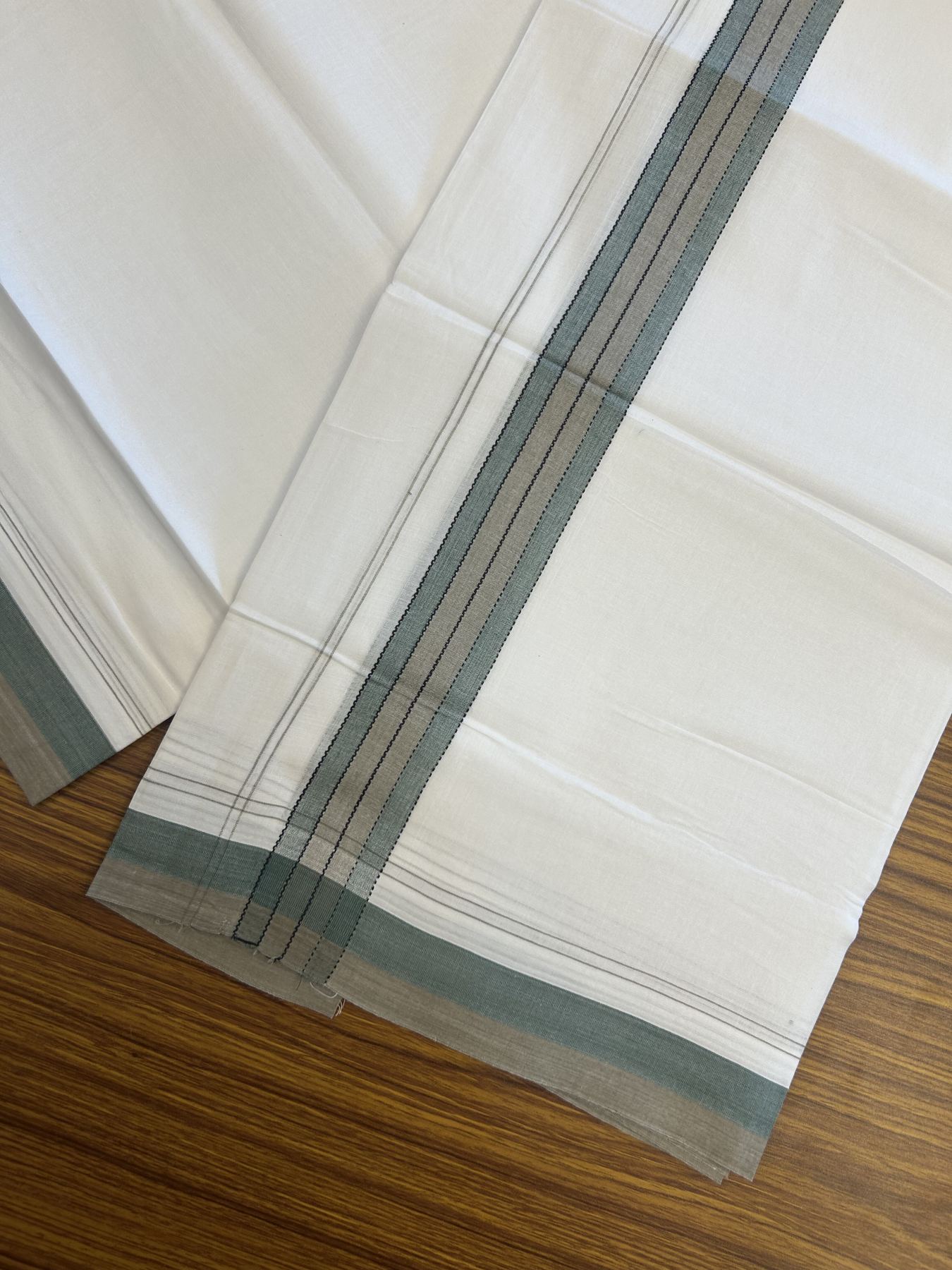 20% Discount! KaithariKada Balaramapuram 100% Cotton Double Pure white Mundu/Dhoti- 100x80 - 1.25 inch Green & Brown shaded kara - 3.75 mtr ( 8 muzham) - 59 KK5315 VAS