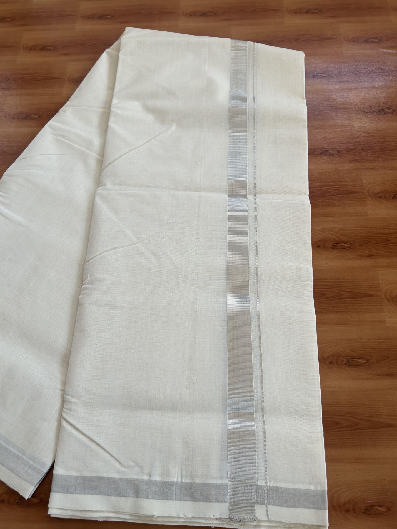 25% Discount! KaithariKada Handloom Millpaav - Kerala Handloom - Cotton Double Mundu/Dhoti Off white (Unbleached) - 80x90 - 1 inch Silver Kasav Kara 4.50 meter (10 Muzham) - 94 KK5383 RAM