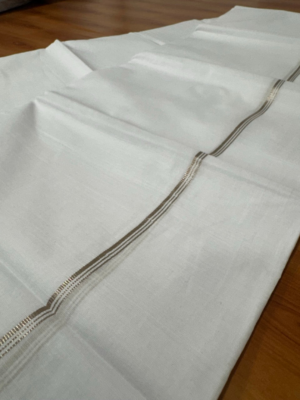 Pure white Double Mundu/Dhoti - 20% Discount! KaithariKada 100% Cotton - 100X80 - 4mm Silver Kasav Kara - 3.90 mtr (8.5 muzham) - 1 KK5484 MC