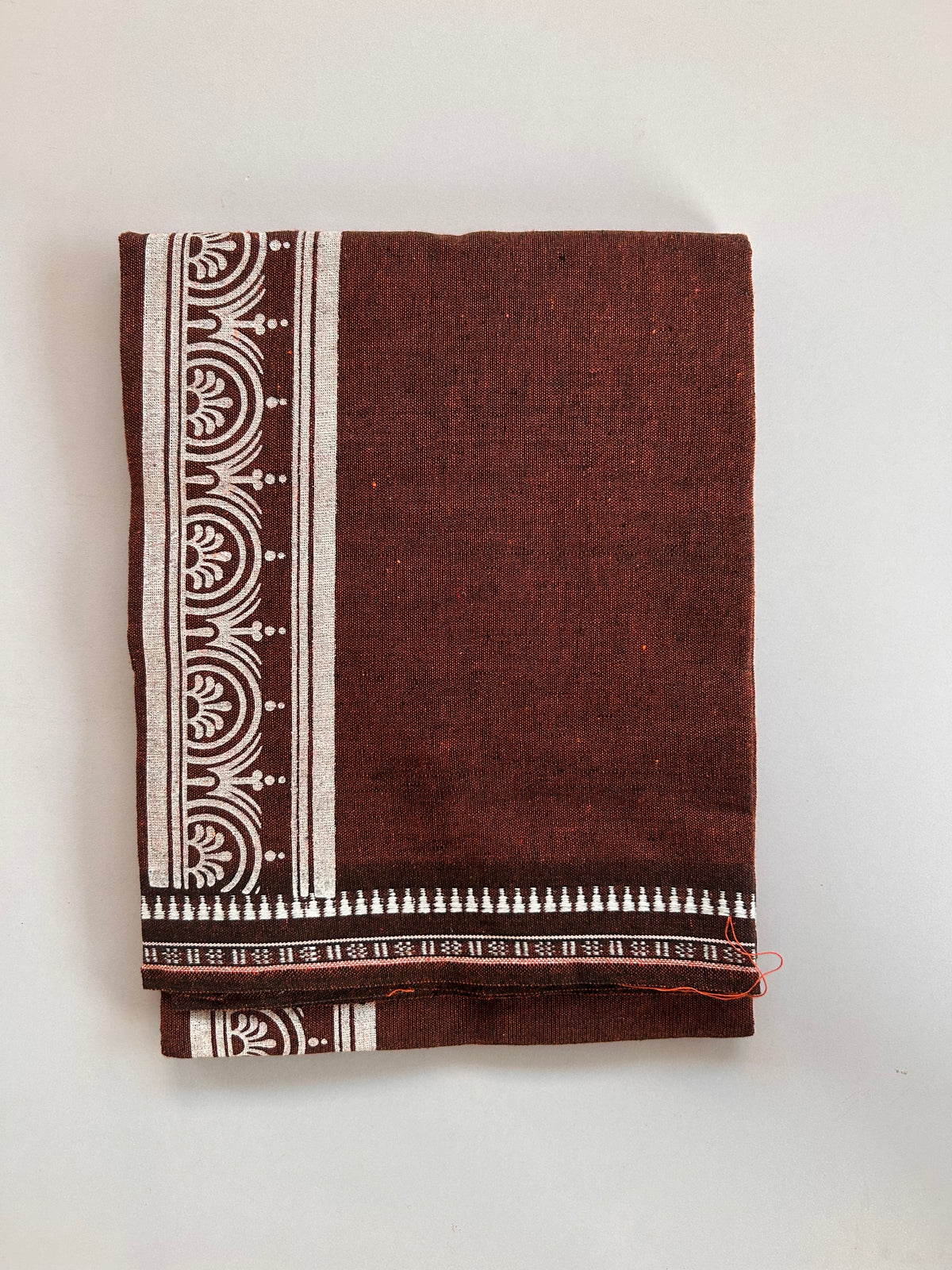 Single Kaily / Lungi - Kaitharikada - Mixed Cotton - 2/40s twisted - 2 inch White Printed Design Kuppadam Kara Orange & Black Colour Body (2 meter / 4 muzham) - 60 KK8090 SAT
