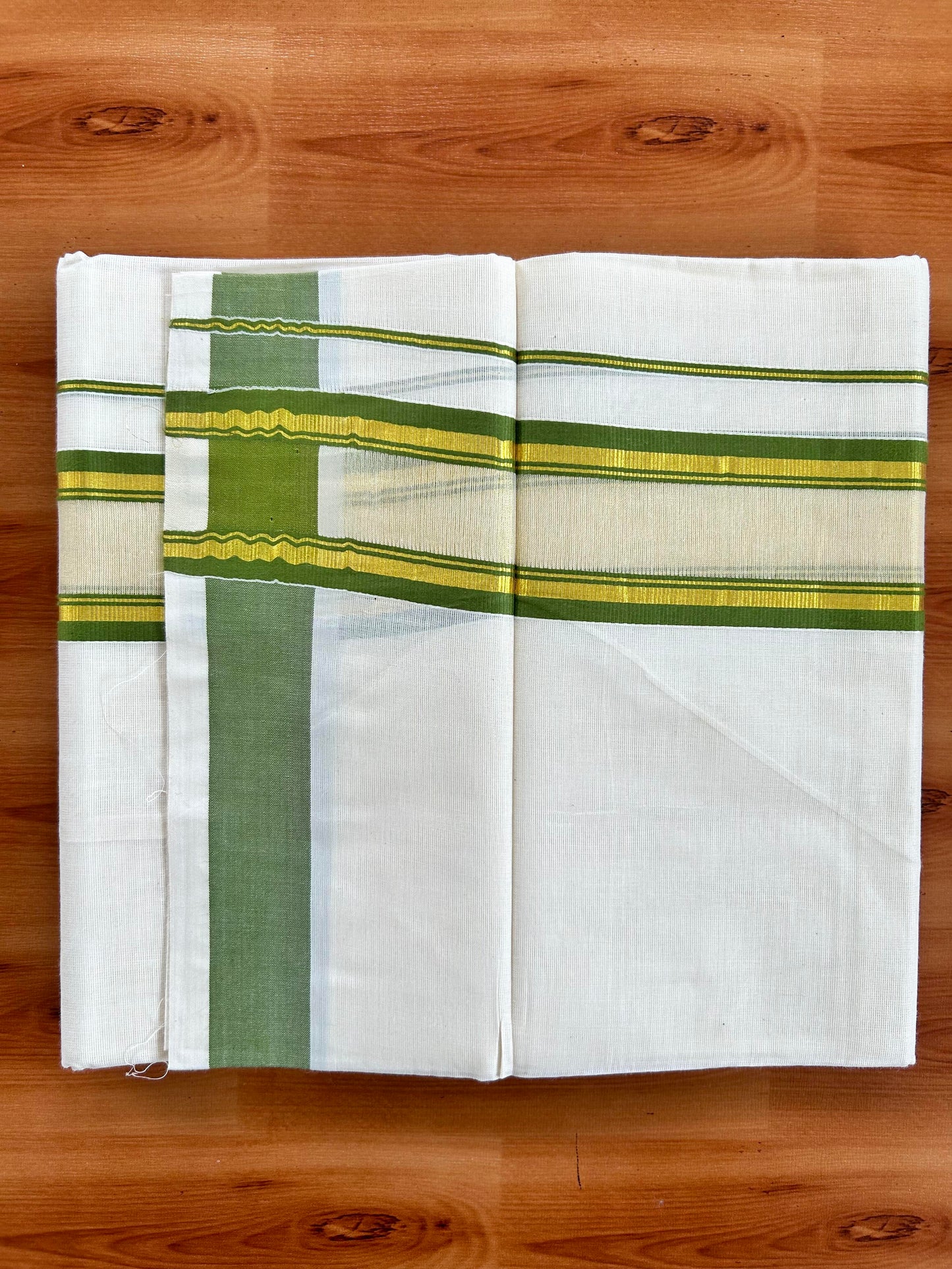 Double Off White - (Unbleached) Mundu/Dhoti - 20% Discount! KaithariKada Balaramapuram Pure Cotton - 80s - 2.25 inch Gold Kasav & Center Tissue Parrot Green Striped Kara - 4 mtr (8.5 Muzham) - 17 KK5413 GAN
