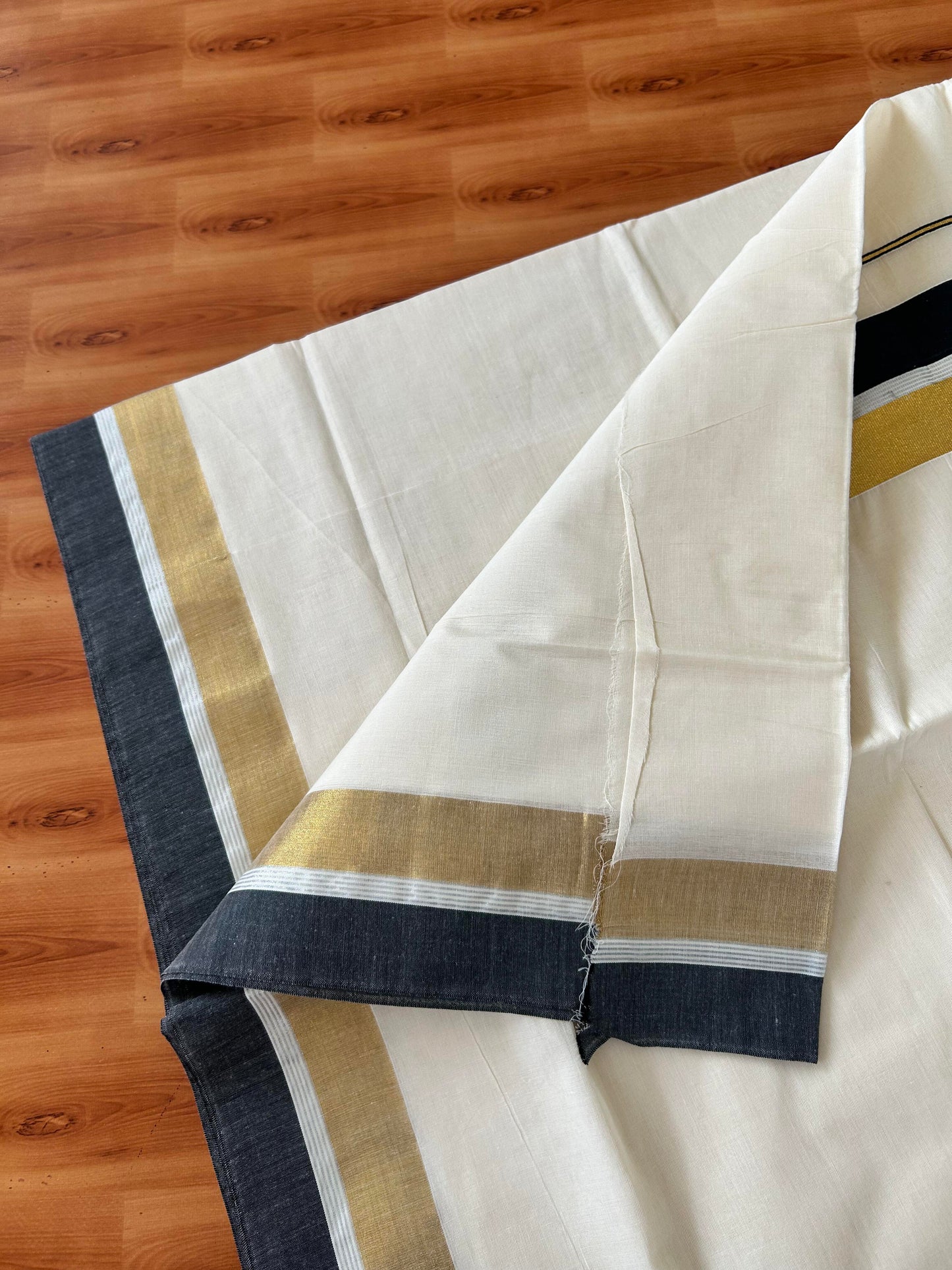 25% Discount! Kaitharikada Kerala Traditional Saree Off white- Mixed Cotton Kasavu Saree - 3.5 Inch  Pallu - Gold Silver Kasav & Black Kara - 1 KK7000 PMC
