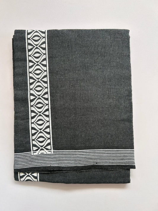 Single Kaily / Lungi - Kaitharikada - Mixed Cotton - 2/40s twisted - 2 inch White Printed Design Kara Pestel Green & Black Colour Body (2 meter / 4 muzham) - 83 KK8090 SAT