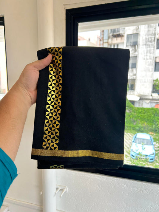 Kaitharikada - Single Kaily / Lungi - Mixed Cotton - 40s twisted - 1.5 inch Light Gold Kasav Printed Design Kara with Black colour body (2 meter / 4 muzham) - 31 KK8058 GAN