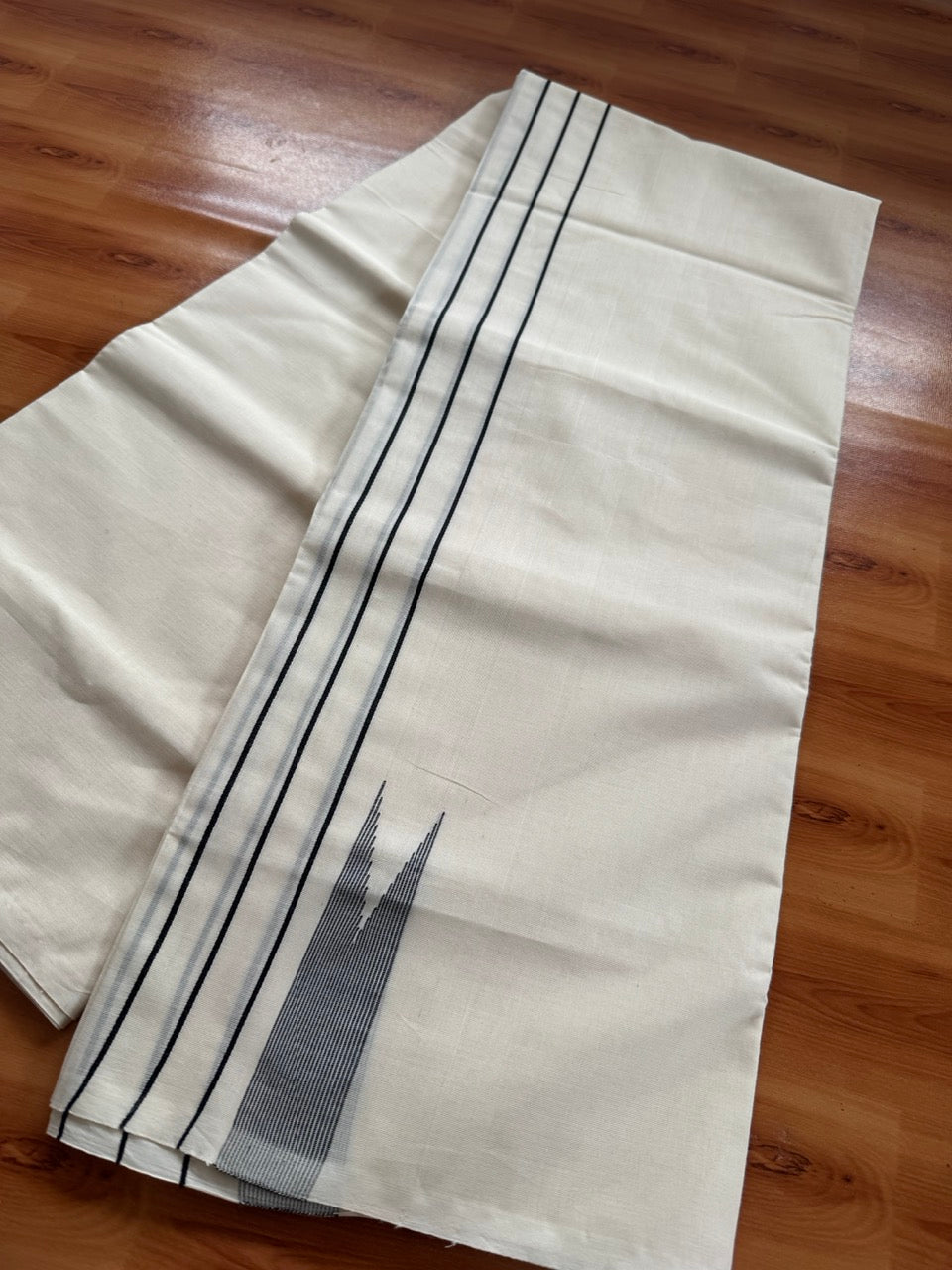 Double Off white Kerala Mundu / Dhoti - 23% Discount! KaithariKada 100% Cotton - 100x100 - Big Chutty & Black Stripes Kara 4 mtr (8.5 muzham) - 1 KK5485 ASH