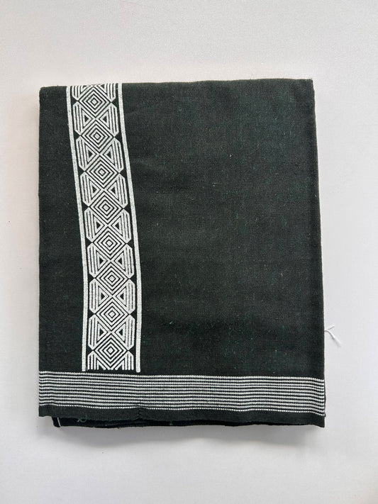 Single Kaily / Lungi - Kaitharikada - Mixed Cotton - 2/40s twisted - 2 inch White Printed Design Kara Dark Green & Black Colour Body (2 meter / 4 muzham) - 65 KK8090 SAT