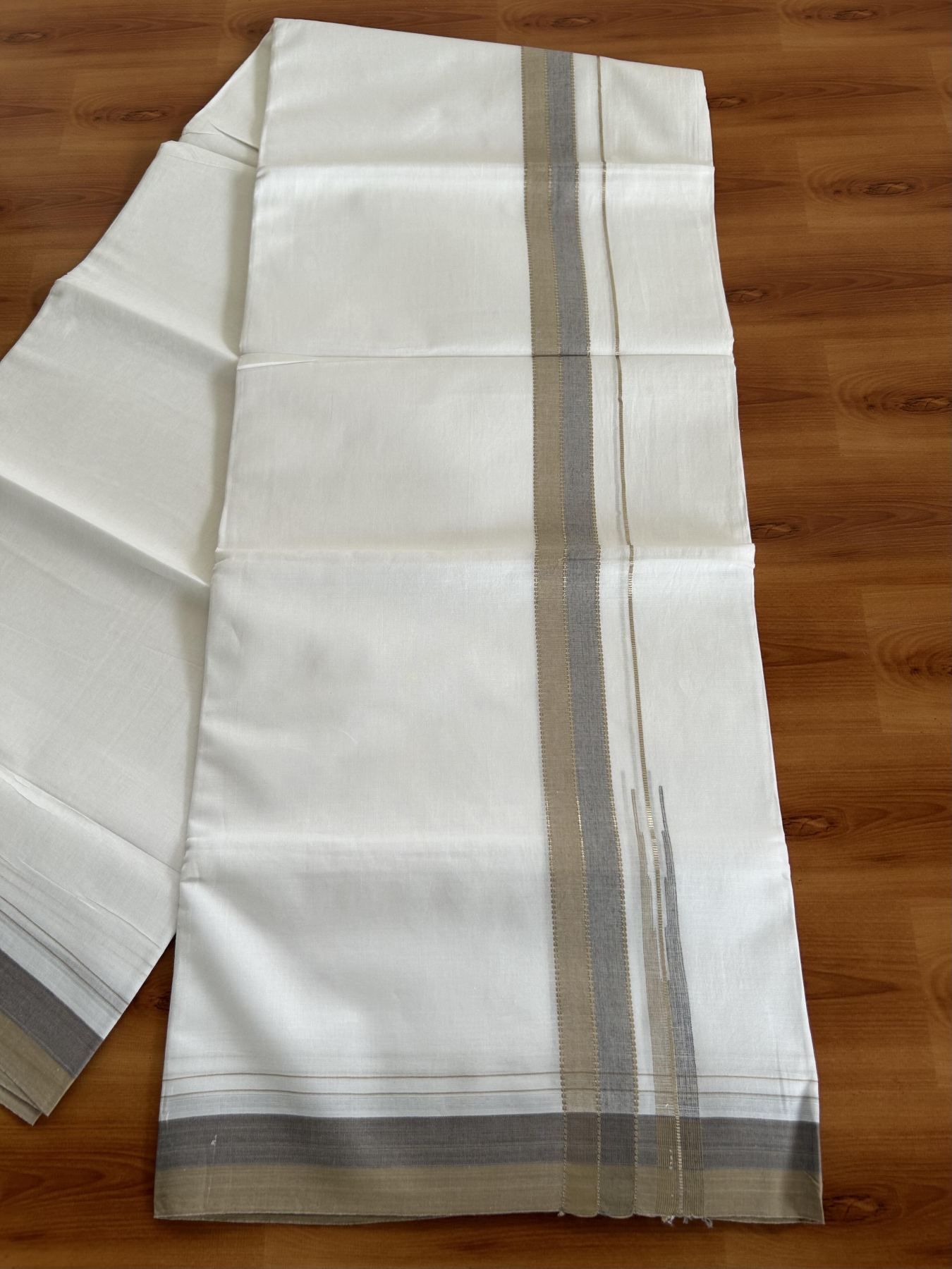 20% Discount! KaithariKada Balaramapuram 100% Cotton Double Pure white Mundu/Dhoti- 100X80 - 1.25 inch Puliyilakkara Silver Kasav Greyish Blue & Light Brown  Chutty Kara 3.80 mtr ( 8 muzham) - 15 KK5382 VIN