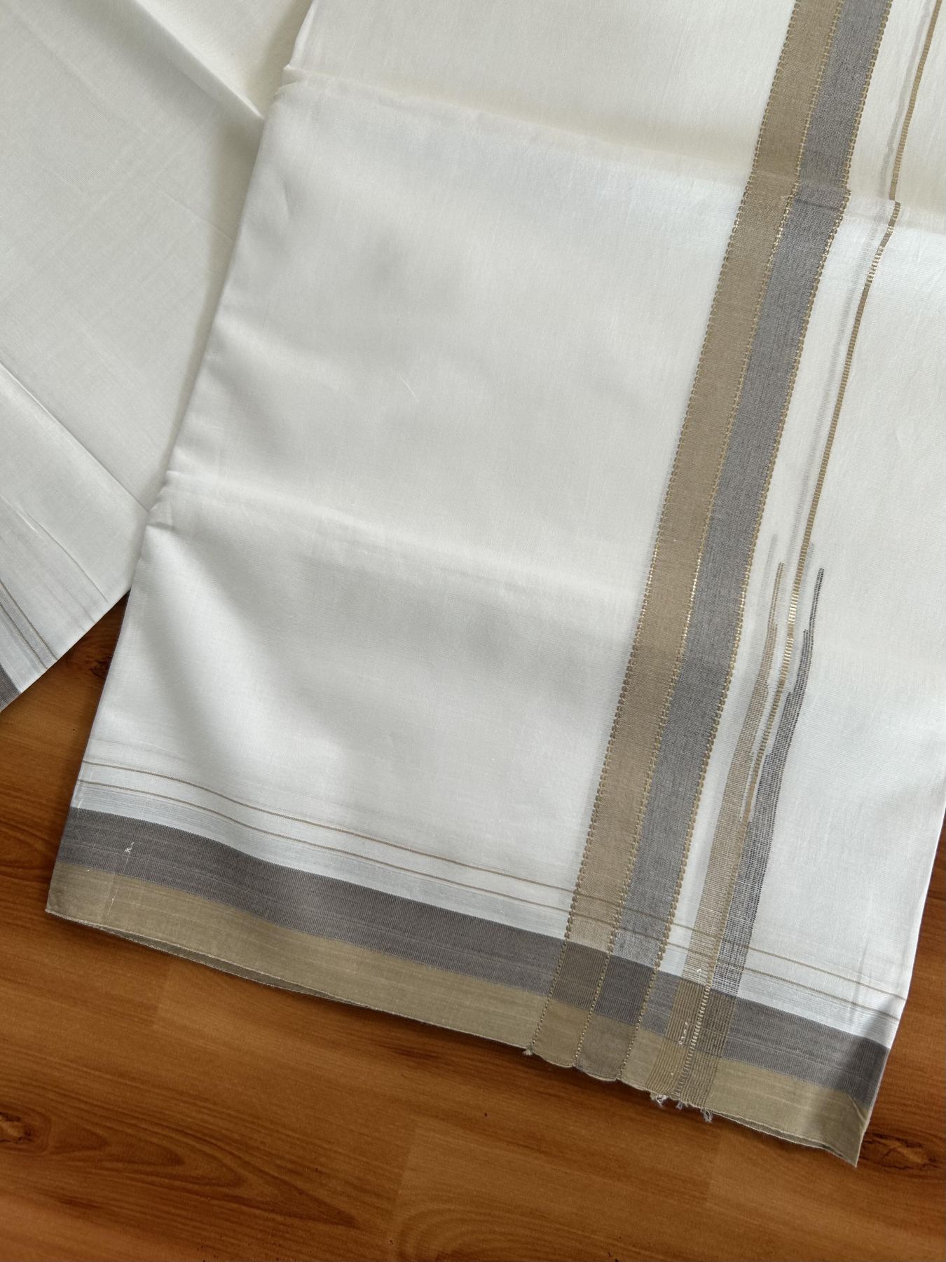 20% Discount! KaithariKada Balaramapuram 100% Cotton Double Pure white Mundu/Dhoti- 100X80 - 1.25 inch Puliyilakkara Silver Kasav Greyish Blue & Light Brown  Chutty Kara 3.80 mtr ( 8 muzham) - 15 KK5382 VIN