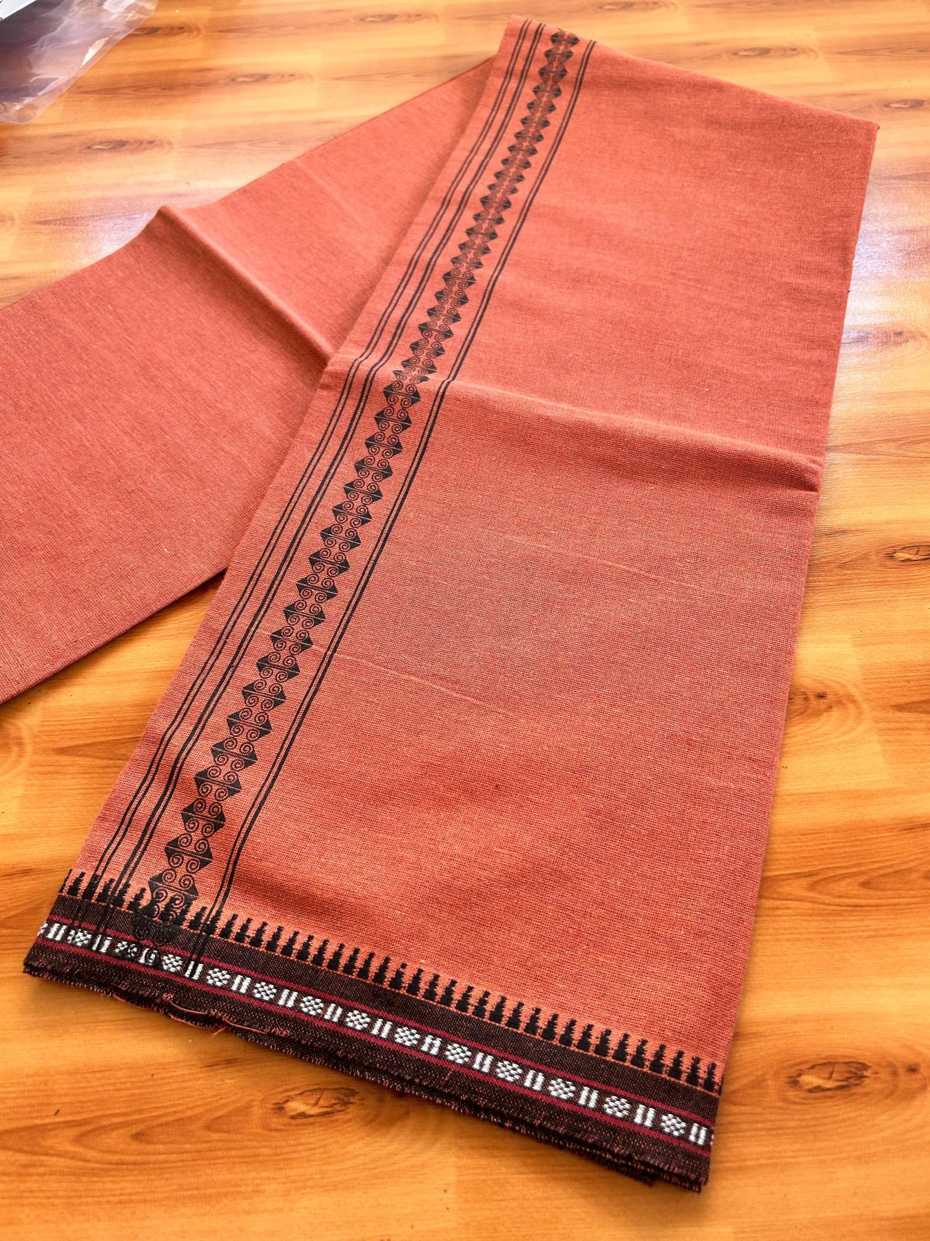 Single Kaily / Lungi - Kaitharikada - Mixed Cotton - 40s twisted - 1.75 inch Black Printed Design Printed Kuppadam Kara With Kavi Colour Body (2 meter / 4 muzham) - 30 KK8075 SAT