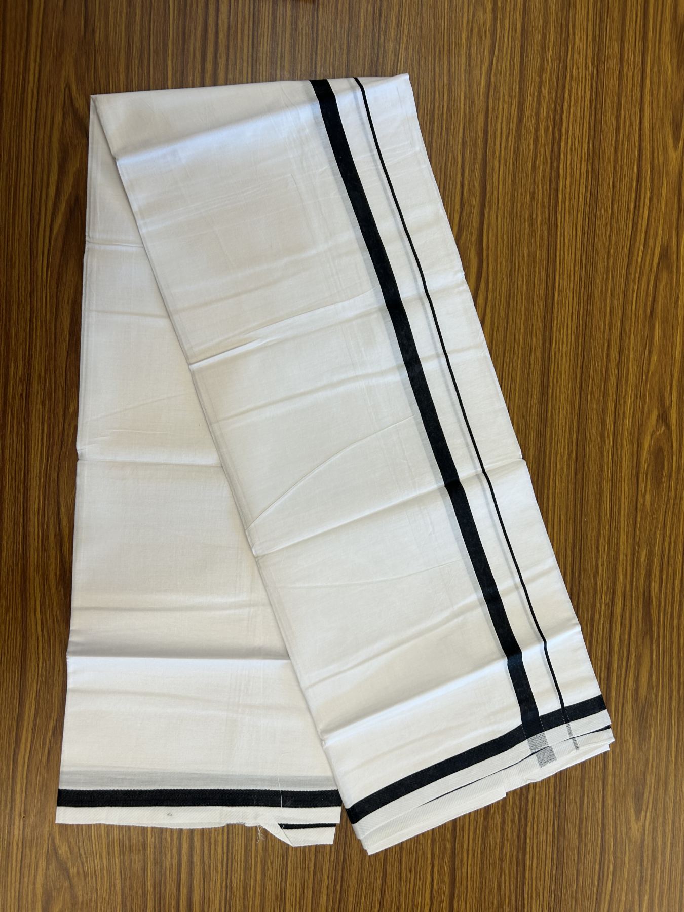 18% Discount!! KaithariKada Balaramapuram 100% Cotton Single Pure White Mundu/Dhoti - 30X70 - 0.5 inch Black kara 1.90 mtr (4 muzham) - 1 KK5312 PMC