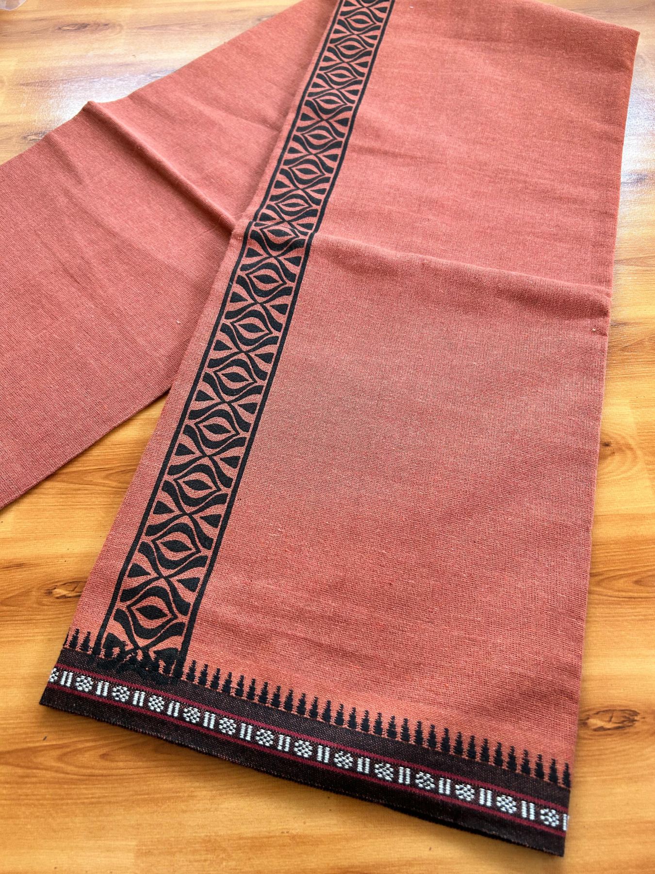 Single Kaily / Lungi - Kaitharikada - Mixed Cotton - 40s twisted - 1.75 inch Black Printed Design Printed Kuppadam Kara With Kavi Colour Body (2 meter / 4 muzham) - 39 KK8075 SAT