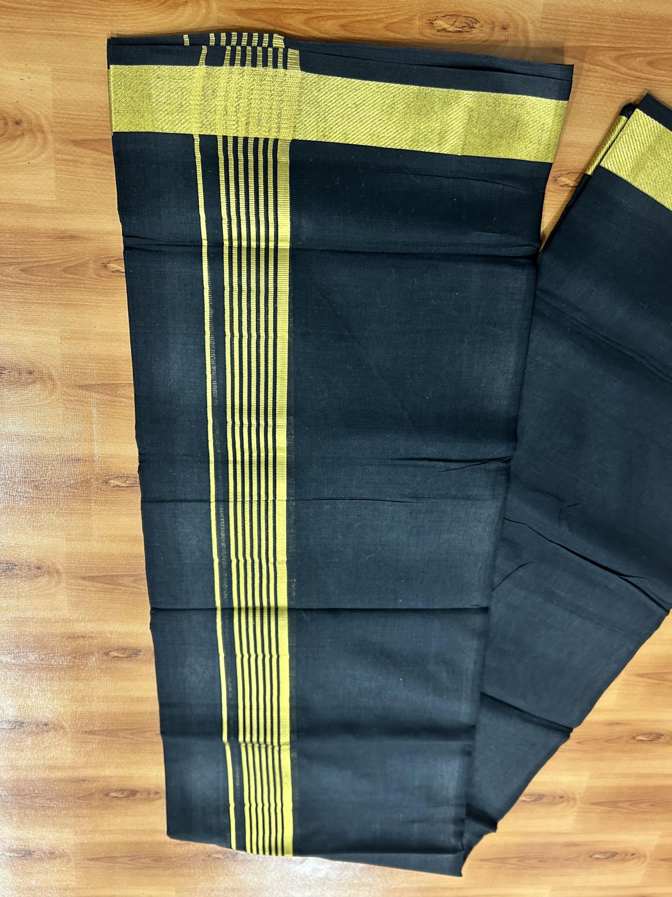 Double (Unbleached) Mundu/Dhoti - 20% Discount !! KaithariKada 100% Pure Cotton  - 100x80 - Black Colour Body - 1.5 inch Gold Kasav Striped Kara 4 mtr (8.5 muzham) - 53 KK5456 THI