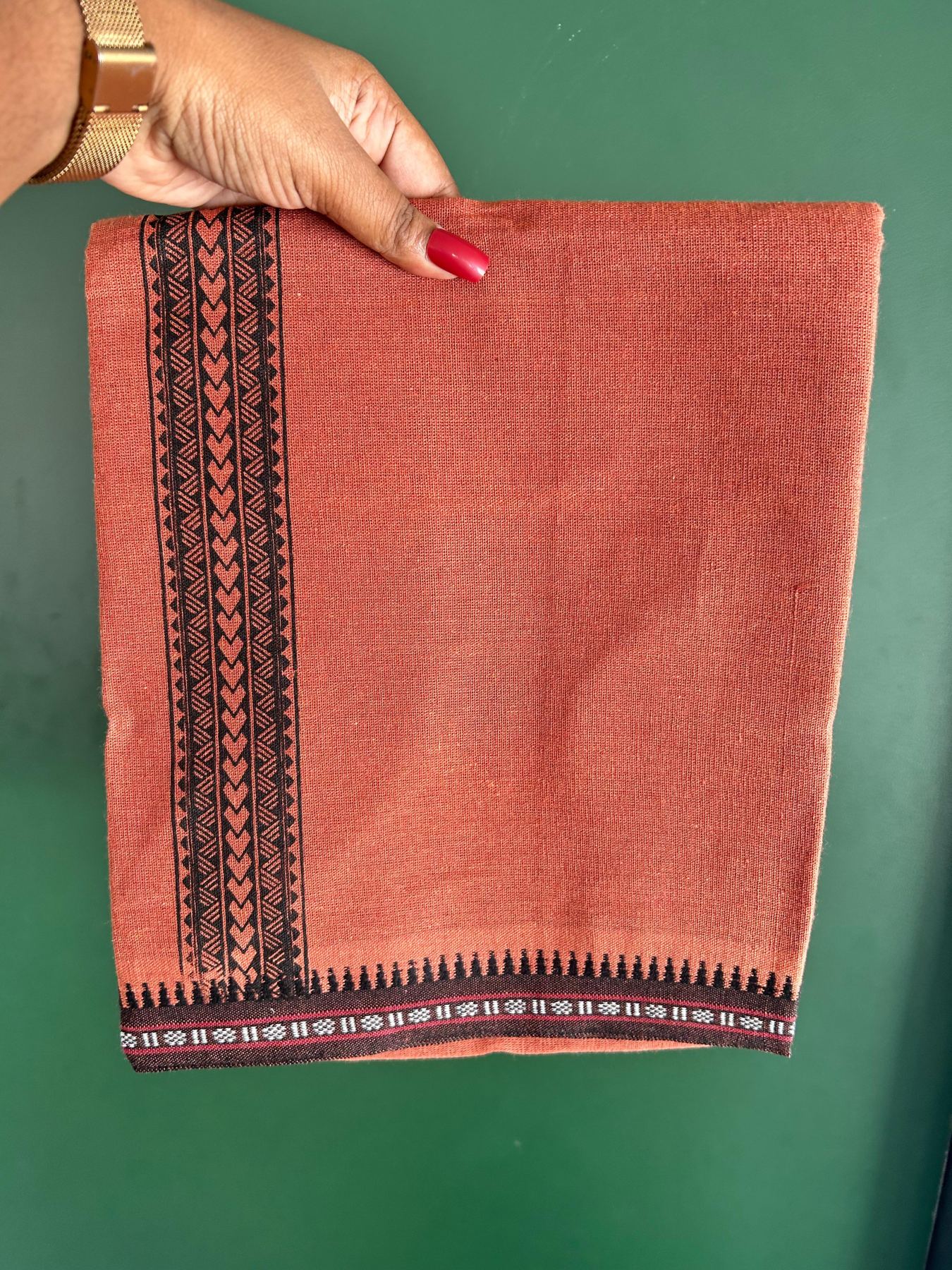 Single Kaily / Lungi - Kaitharikada - Mixed Cotton - 40s twisted - 1.75 inch Black Printed Design Printed Kuppadam Kara With Kavi Colour Body (2 meter / 4 muzham) - 42 KK8075 SAT