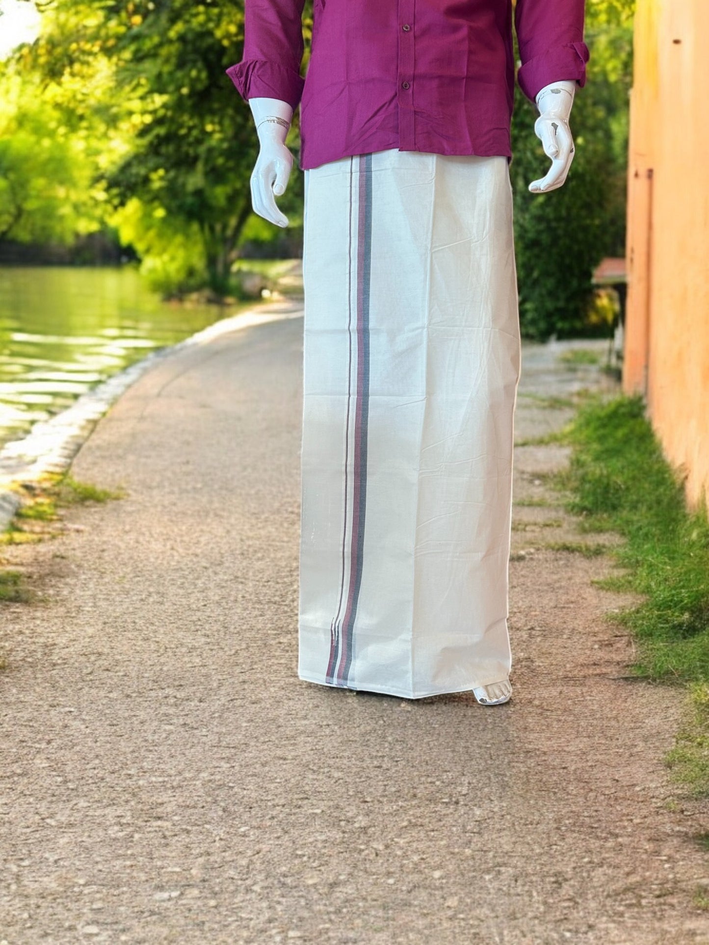 Dmk Veshti - 19% Discount !! KaithariKada Balaramapuram Double Off white - (Unbleached) Mundu/Dhoti - 100X100 - 1 inch Puliyilakkara Maroon & Black Chutty Kara - 10KK5101ASH