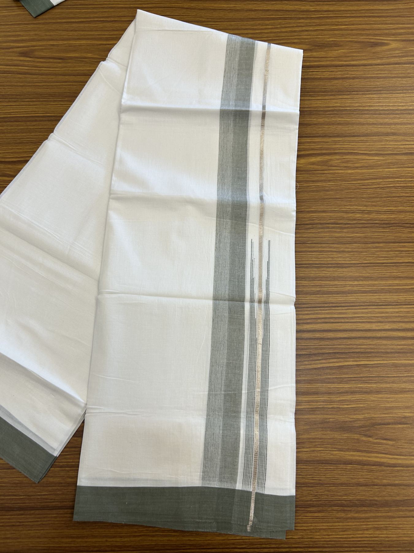 20% Discount ! Kaitharikada Balaramapuram 100% Pure Cotton Double Pure White Mundu/Dhoti - 100x80 - 1.5 inch Silver Kasav & Light Olive Green Shaded Stripes Chutty 3.90 mtr (8 muzham) - 46 KK5312 PMC