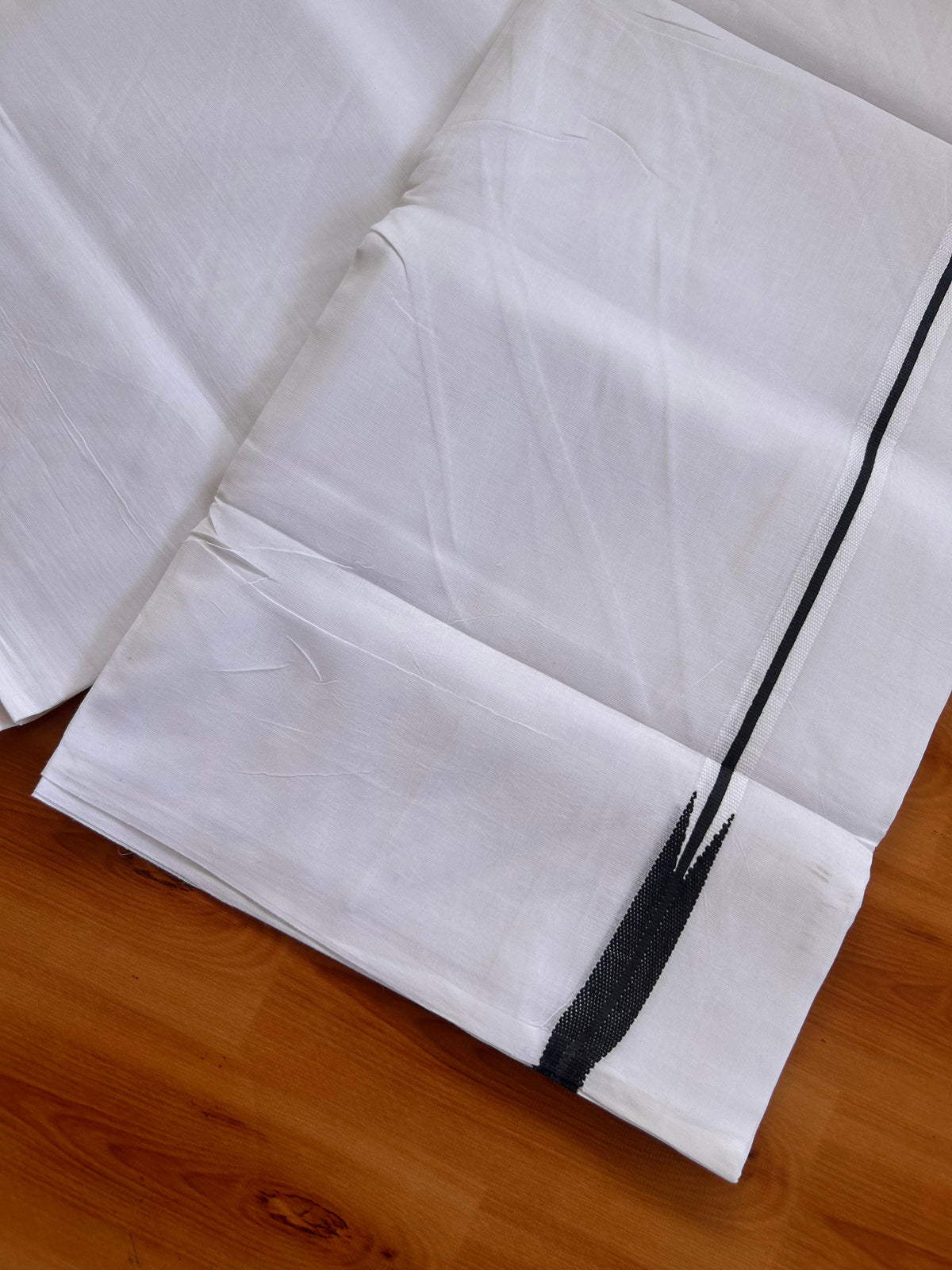 Pure White Double Mundu/Dhoti - 20% Discount! KaithariKada Pulimood - 100% Cotton - 100x100 - 0.5 inch Puliyilakkara Black Chutty Kara 4 mtr (8.5 muzham) - 15 KK5530 ASH