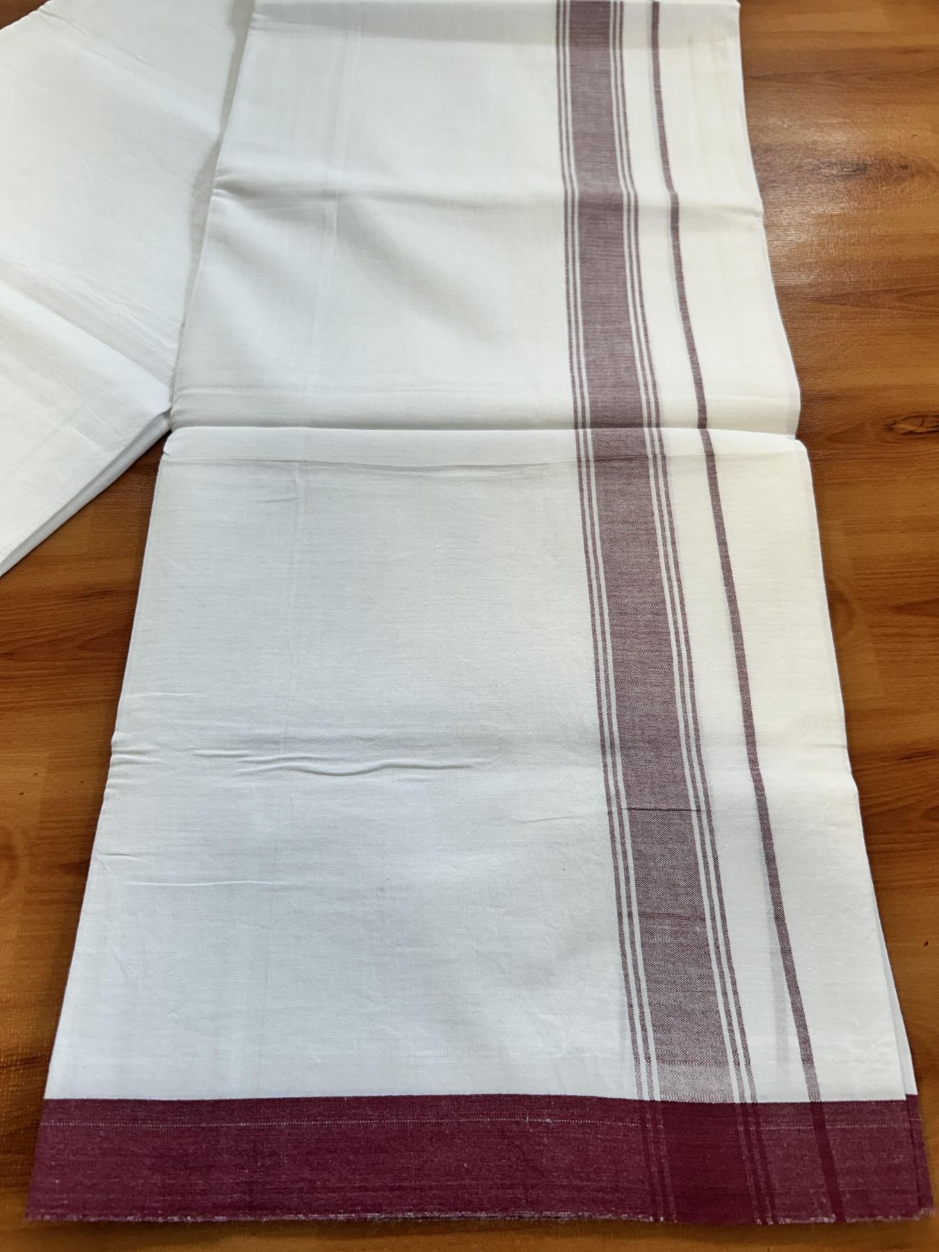 Single Pure White Mundu/Dhoti - KaithariKada Balaramapuram Pure Cotton - 70x30 - 1.25 Inch Maroon Shaded Striped Kara 1.90 mtr (4 muzham) - 21 KK5418 PMC