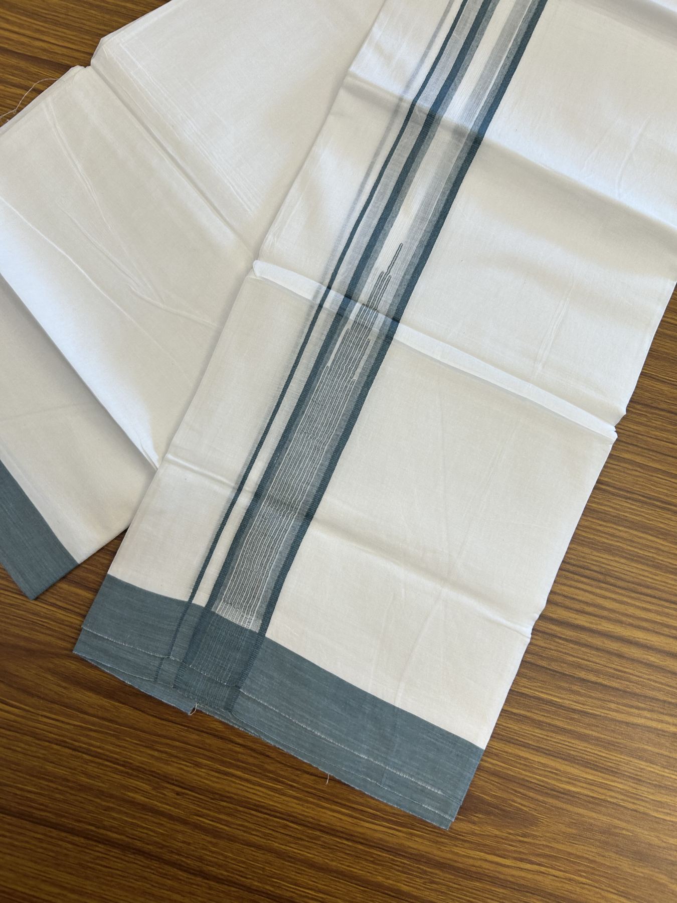 20% Discount ! Kaitharikada Balaramapuram 100% Pure Cotton Double Pure White Mundu/Dhoti - 100x80 - 1.25 inch Pine Green Shaded Stripes Chutty 3.90 mtr (8 muzham) - 43 KK5312 PMC