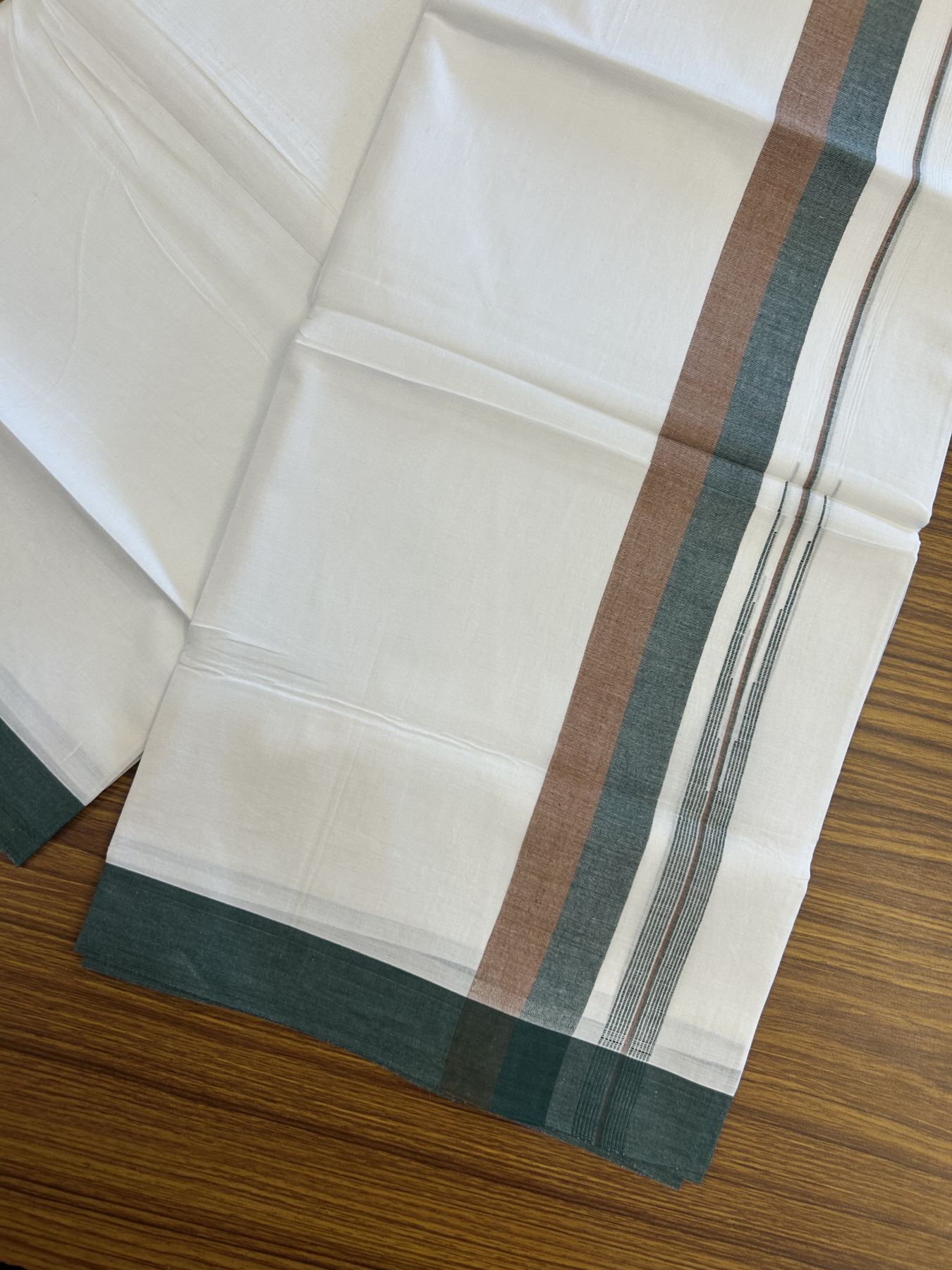 20% Discount ! Kaitharikada Balaramapuram 100% Pure Cotton Double Pure White Mundu/Dhoti - 100x80 - 1.5 inch Cinnamon Brown & Dark Green Striped Shaded Chutty 3.90 mtr (8 muzham) - 19 KK5312 PMC