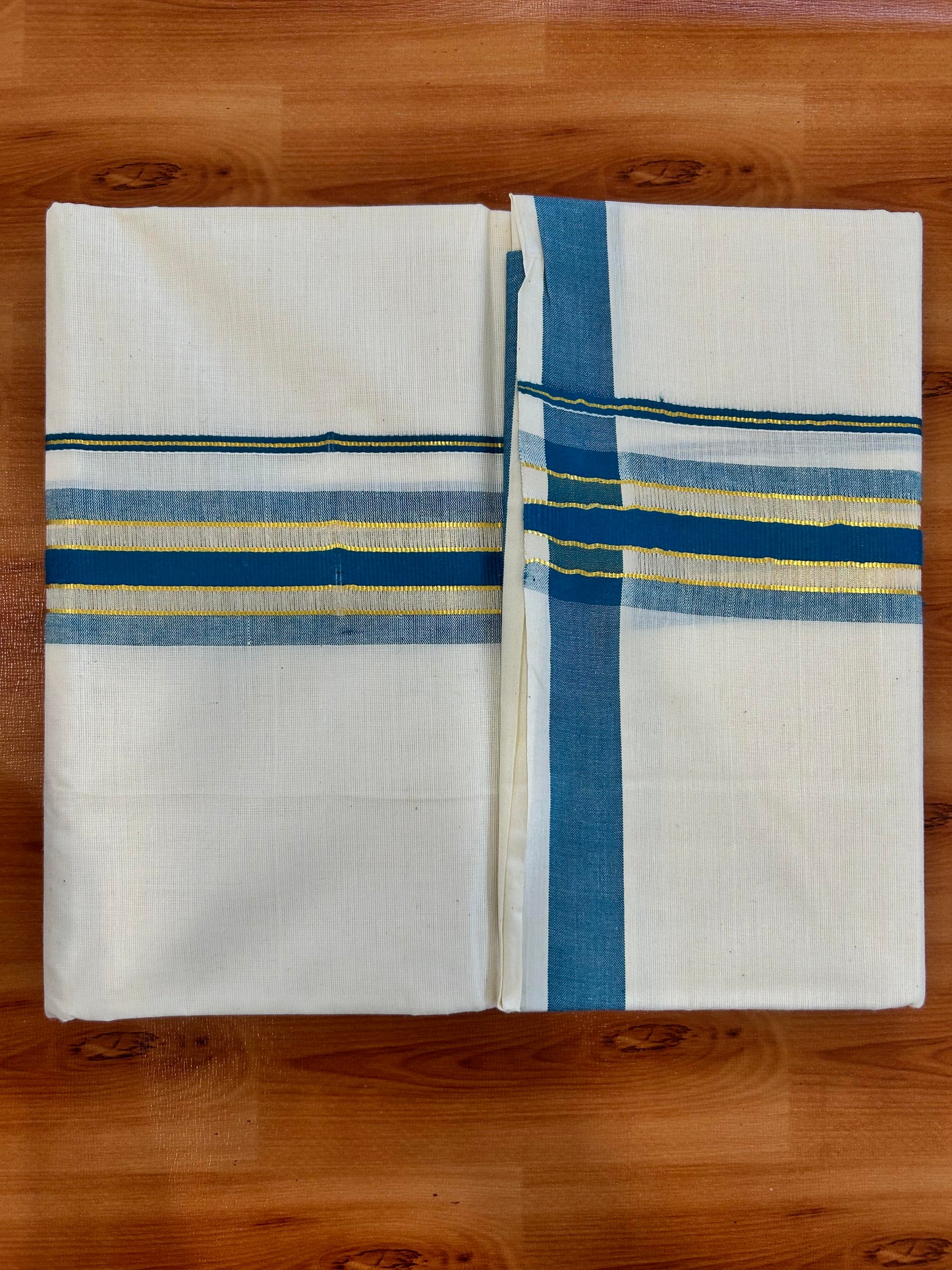 Double Off White - (Unbleached) Mundu/Dhoti - 20% Discount! KaithariKada Balaramapuram Mixed Cotton - 60s - 1.5 inch Gold Kasav & Tissue Peacock Blue Striped Kara - 4 mtr (8.5 Muzham) - 23 KK5413 GAN