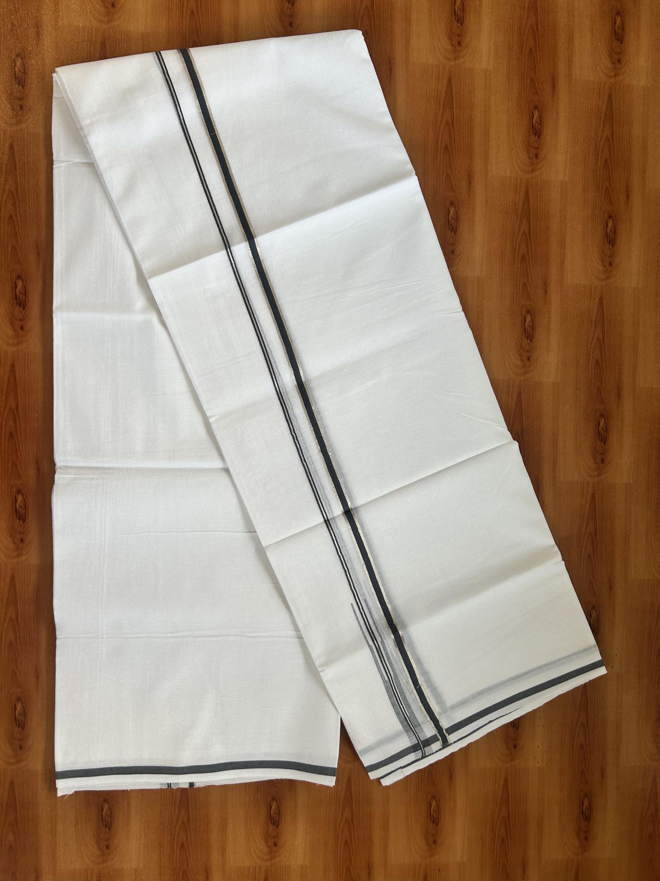 Double Pure White Mundu/Dhoti - 20% Discount !! KaithariKada Balaramapuram 100% Cotton - 100x80 - 1 cm Dark Blue Grey Silver Kasav Chutty Kara 3.80 mtr (8 muzham) - 32 KK5414 CKS