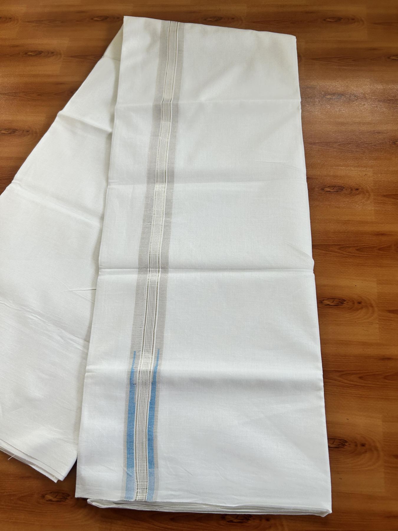 Double Pure White Mundu/Dhoti - 20% Discount !! KaithariKada Balaramapuram 100% Cotton - 100x80 - 3.5 cm Light Blue Silver Kasav Stripes Chutty Kara 3.80 mtr (8 muzham) - 37 KK5414 CKS