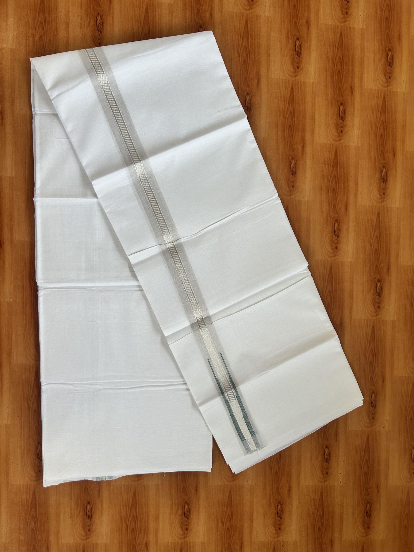 Double Pure White Mundu/Dhoti - 20% Discount !! KaithariKada Balaramapuram 100% Cotton - 100x80 - 3 cm Peacock Green Silver Kasav Stripes Chutty Kara 3.80 mtr (8 muzham) - 35 KK5414 CKS