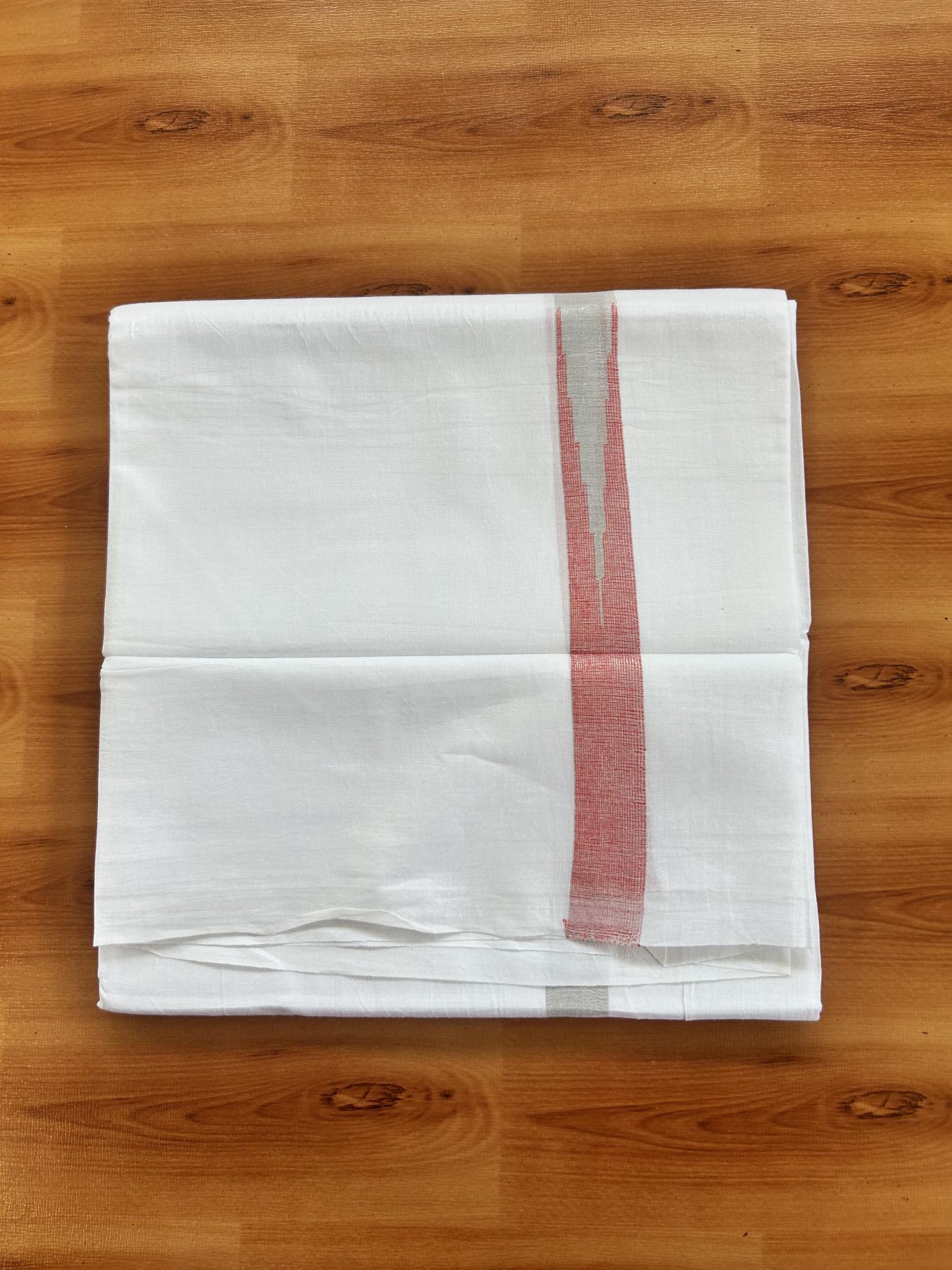 Double Pure White Mundu/Dhoti - 20% Discount !! KaithariKada Balaramapuram 100% Cotton - 100x80 - 0.75 inch Pinkish Red Silver Kasav Chutty Kara 3.80 mtr (8 muzham) - 29 KK5414 CKS