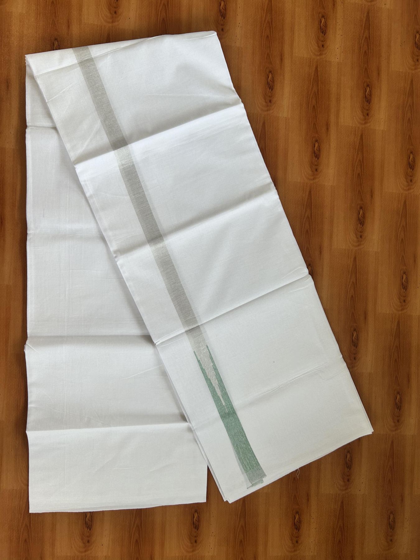 Double Pure White Mundu/Dhoti - 20% Discount !! KaithariKada Balaramapuram 100% Cotton - 100x80 - 0.75 inch Light Green Silver Kasav Chutty Kara 3.80 mtr (8 muzham) - 25 KK5414 CKS