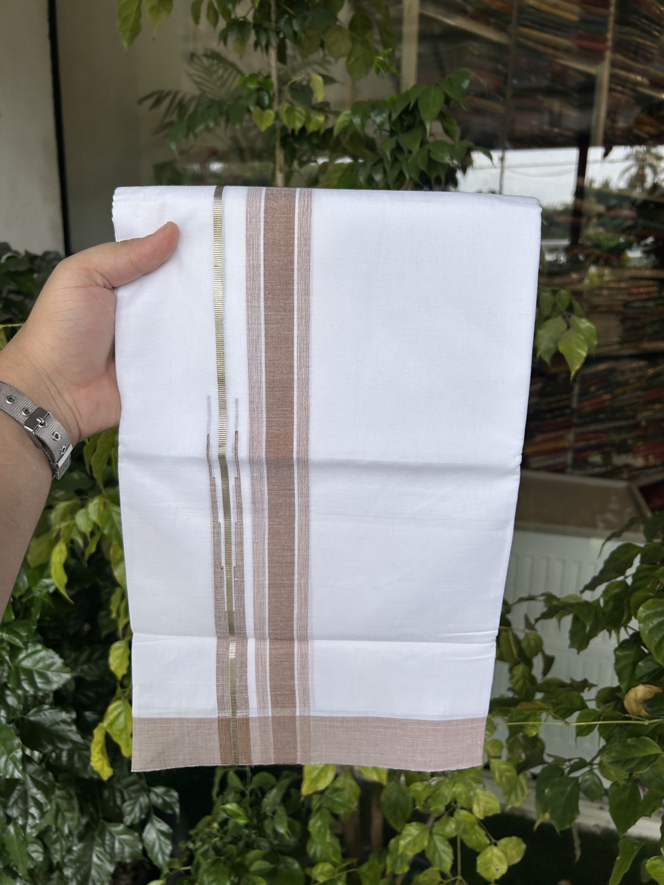 20% Discount ! Kaitharikada Balaramapuram 100% Pure Cotton Double Pure White Mundu/Dhoti - 100x80 - 1.5 inch Silver Kasav & Brown Shaded Stripes Chutty 3.90 mtr (8 muzham) - 53 KK5312 PMC