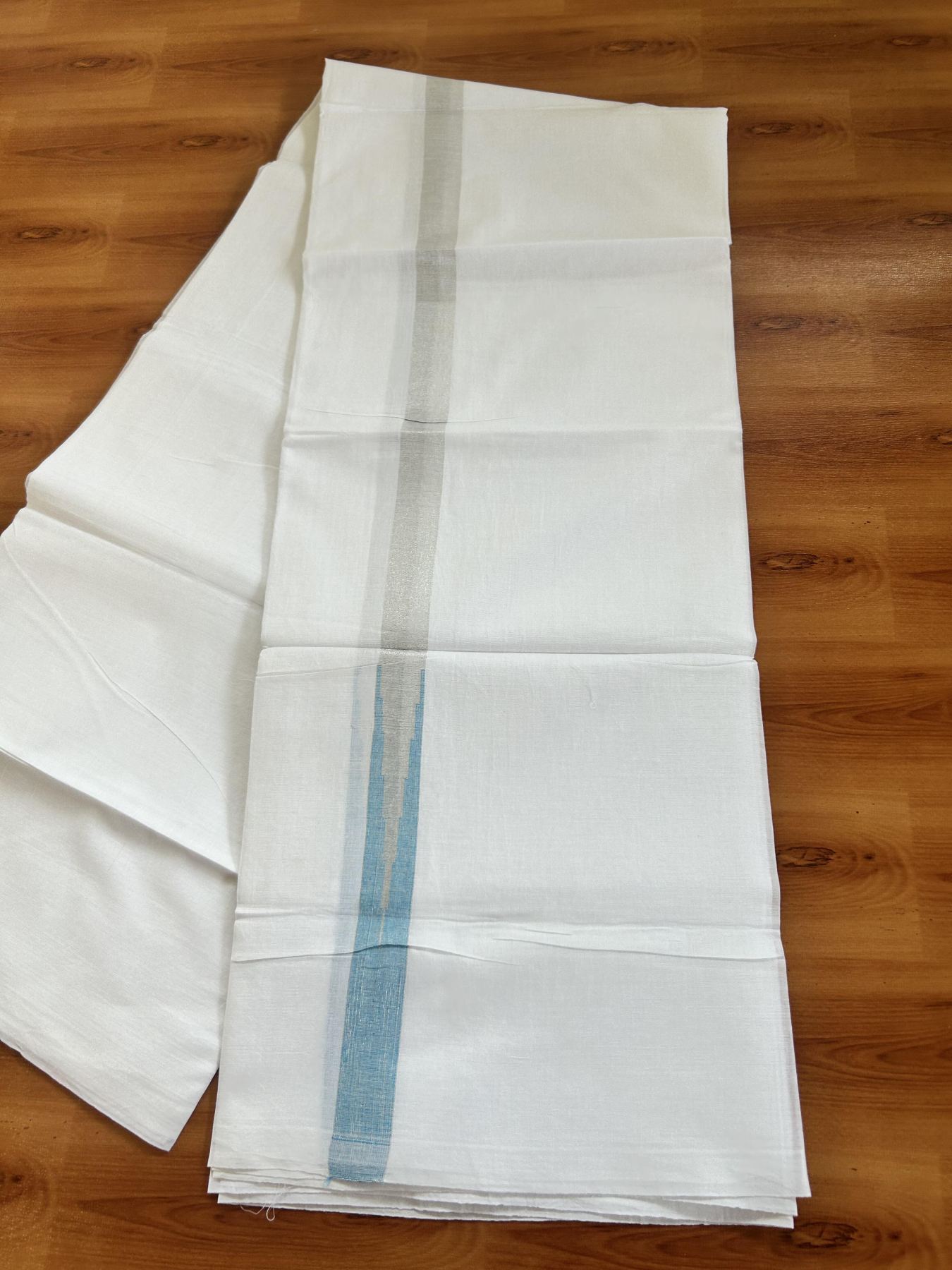 Double Pure White Mundu/Dhoti - 20% Discount !! KaithariKada Balaramapuram 100% Cotton - 100x80 - 0.75 inch Light Blue Silver Kasav Chutty Kara 3.80 mtr (8 muzham) - 31 KK5414 CKS