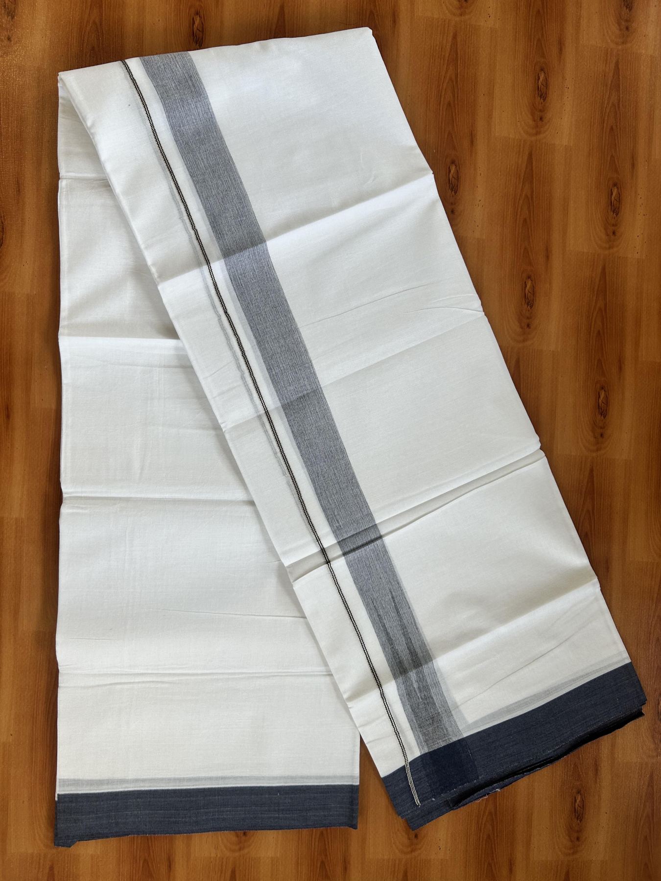 Double Pure White Mundu/Dhoti - 20% Discount !! KaithariKada Balaramapuram 100% Cotton - 100x80 - 1.25 inch Navy Blue & Black Silver Chutty Kara 3.80 mtr (8 muzham) - 9 KK5414 CKS