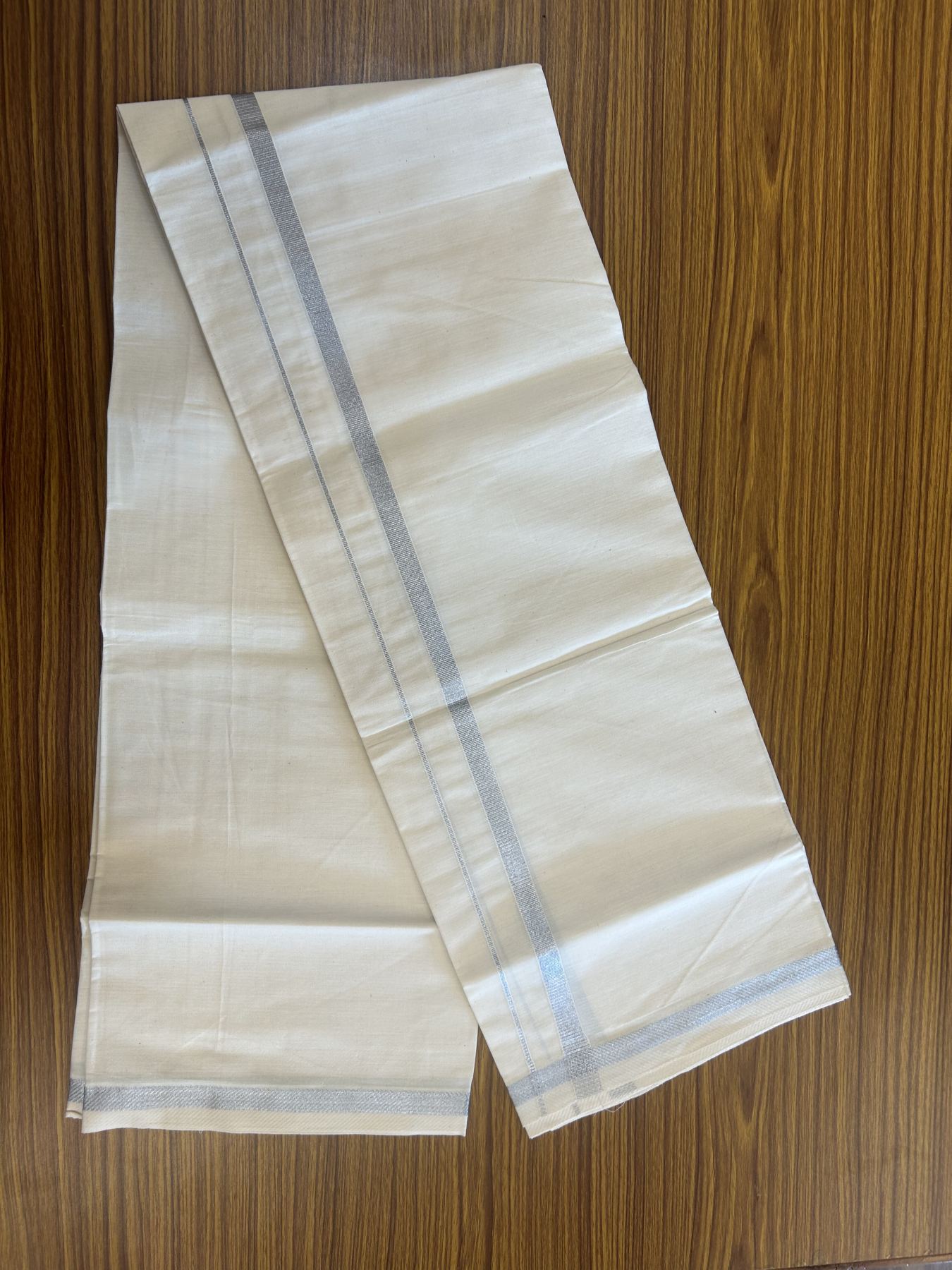 7% Discount! KaithariKada Balaramapuram 100% Cotton Single Off White - (Unbleached) Mundu/Dhoti - 100x80 - 0.5 inch Silver Kasav kara (2 meter / 4 muzham) - 71 KK52313 PMC