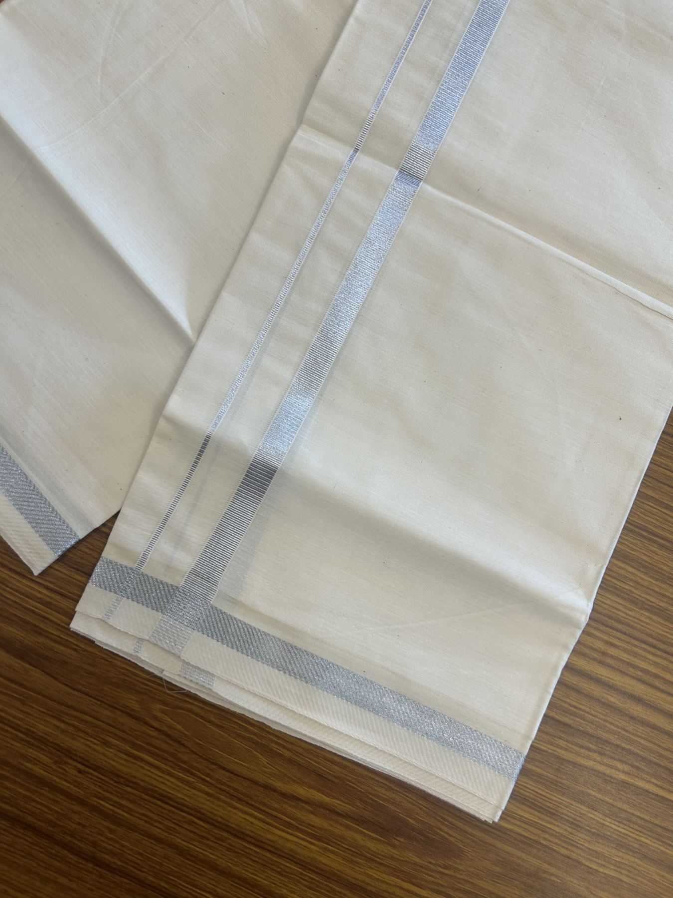 7% Discount! KaithariKada Balaramapuram 100% Cotton Single Off White - (Unbleached) Mundu/Dhoti - 100x80 - 0.5 inch Silver Kasav kara (2 meter / 4 muzham) - 71 KK52313 PMC