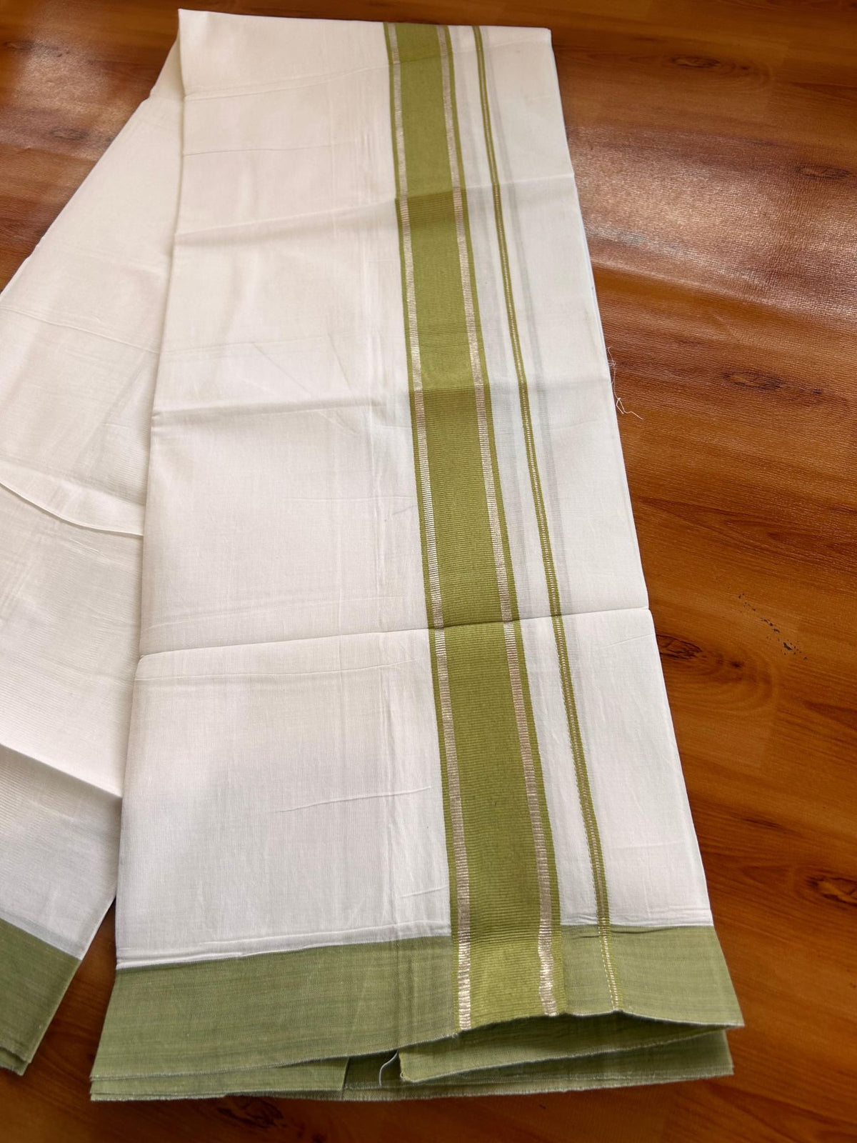 Kids Pure White Mundu/Dhoti Kaitharikada 100% Pure Cotton - 80s - 44 inch height - 1.5 inch Silver Kasav & Light Green Kara 1.70 mtr (3.63 Muzham) - 11 KK5533 PMC