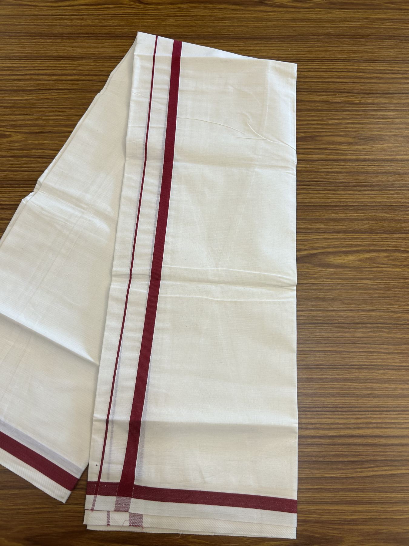 7% Discount! KaithariKada Balaramapuram 100% Cotton Single Off White - (Unbleached) Mundu/Dhoti - 100x80 - 0.5 inch Silver Kasav & Maroon kara (2 meter / 4 muzham) - 64 KK52313 PMC