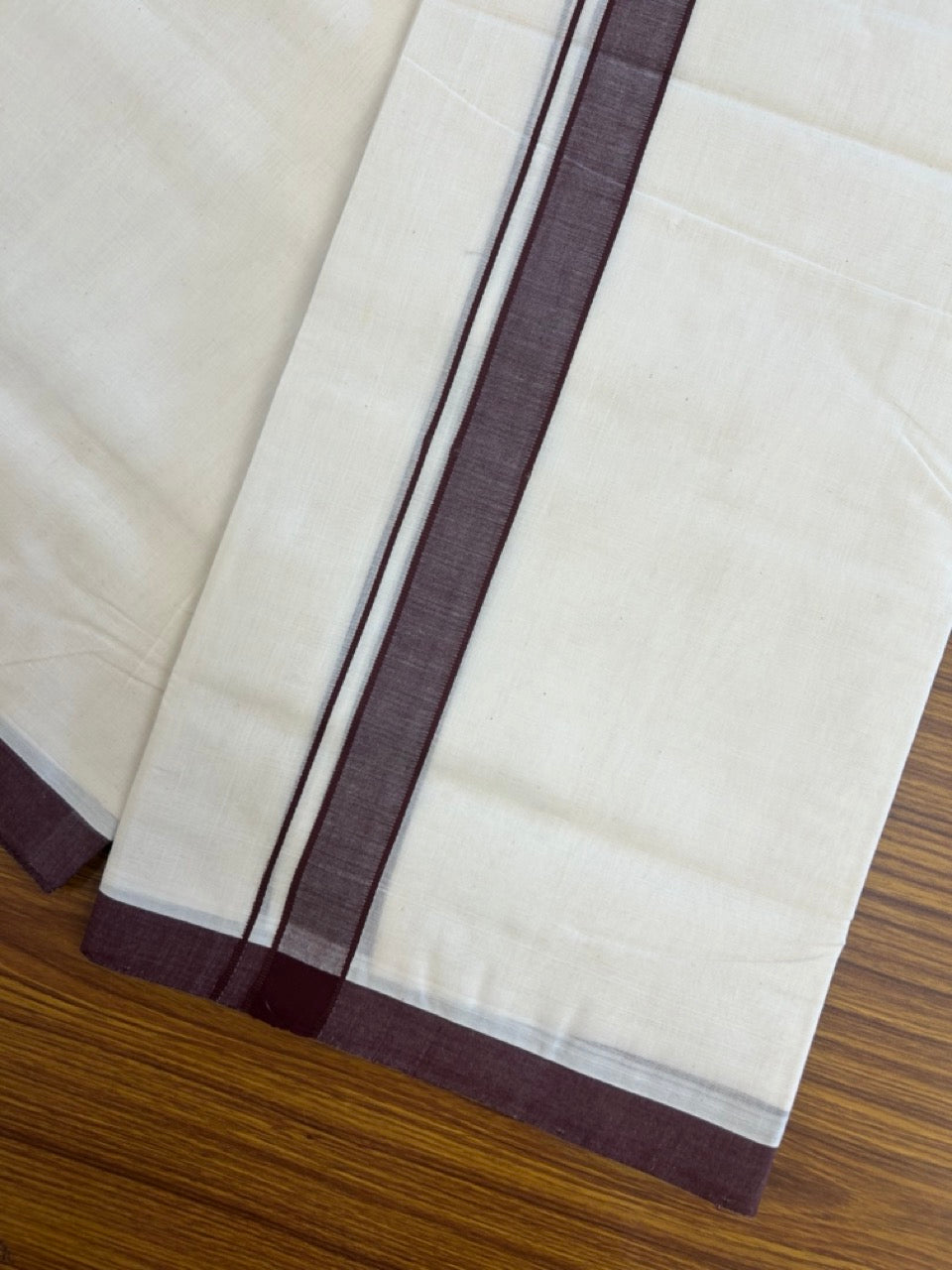 25% Discount ! KaithariKada Handloom Millpaav Balaramapuram - 100% PURE Cotton OFF White (Unbleached) Double Mundu/Dothi - 80x90 - 1 inch Dark Brown Mulloth Kara 4 Meters (8.5 Muzham) - 9 KK5256 RAM