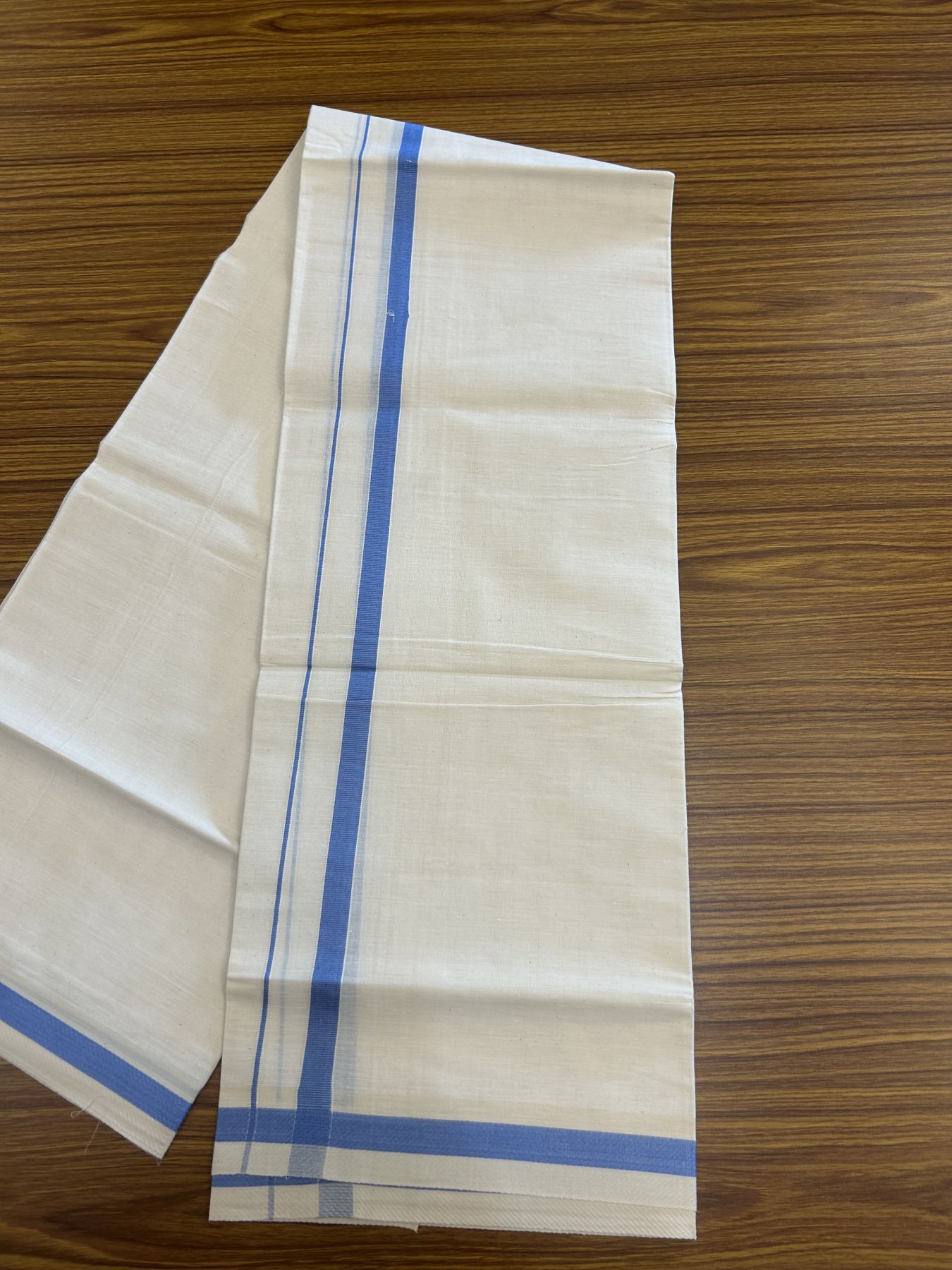 7% Discount! KaithariKada Balaramapuram 100% Cotton Single Off White - (Unbleached) Mundu/Dhoti - 100x80 - 0.5 inch Silver Kasav & Blue kara (2 meter / 4 muzham) - 66 KK52313 PMC