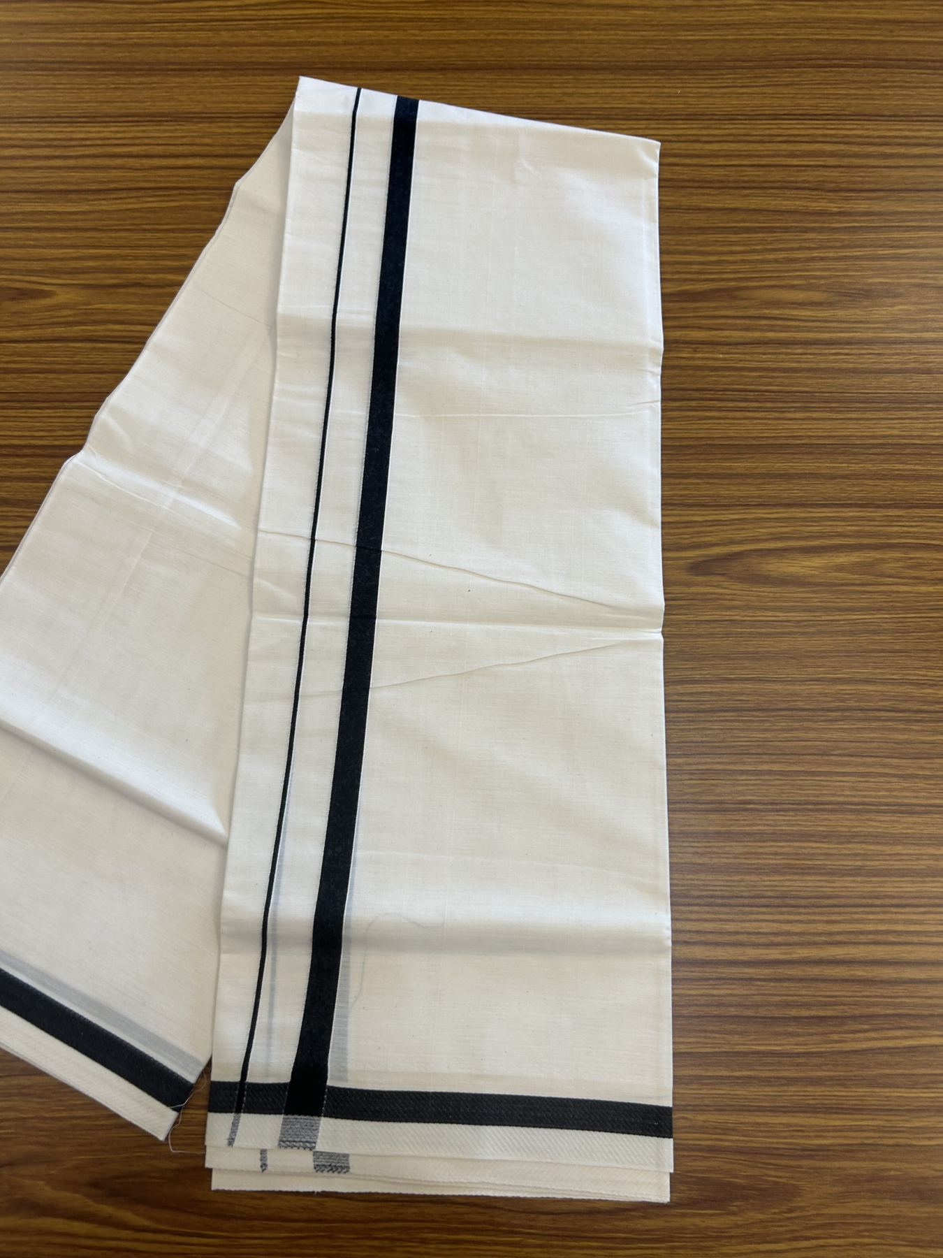 7% Discount! KaithariKada Balaramapuram 100% Cotton Single Off White - (Unbleached) Mundu/Dhoti - 100x80 - 0.5 inch Silver Kasav & Black kara (2 meter / 4 muzham) - 69 KK52313 PMC