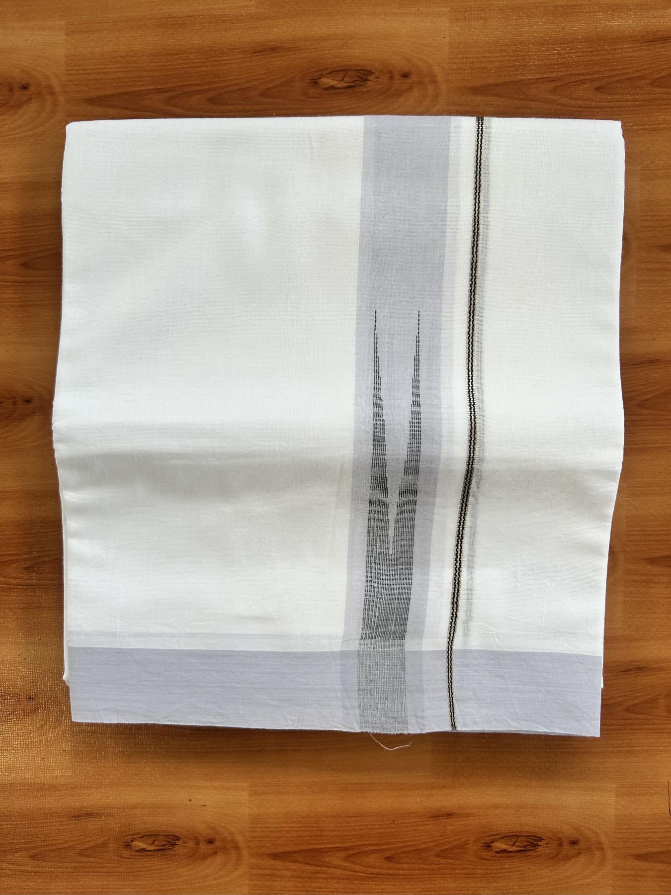 Double Pure White Mundu/Dhoti - 20% Discount !! KaithariKada Balaramapuram 100% Cotton - 100x80 - 1.25 inch Light Lavender & Black Silver Chutty Kara 3.80 mtr (8 muzham) - 21 KK5414 CKS