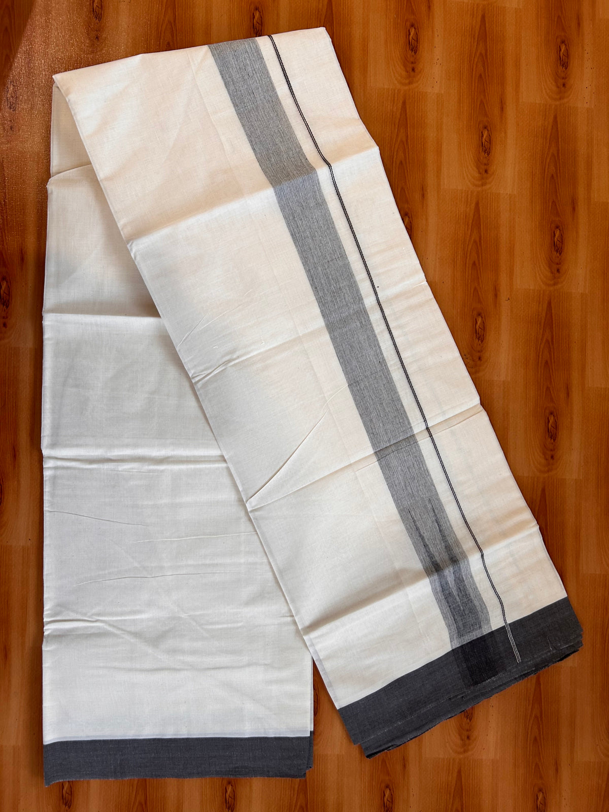 Double off white (Unbleached) Mund/Dhoti - 20% Discount! KaithariKada Pulimood Pure Cotton - 100X80 - 1.5 inch Silver kasav Brown & Black Shades Striped chutty 4 m (8.5 Muzham) - 3 KK5537 VAS