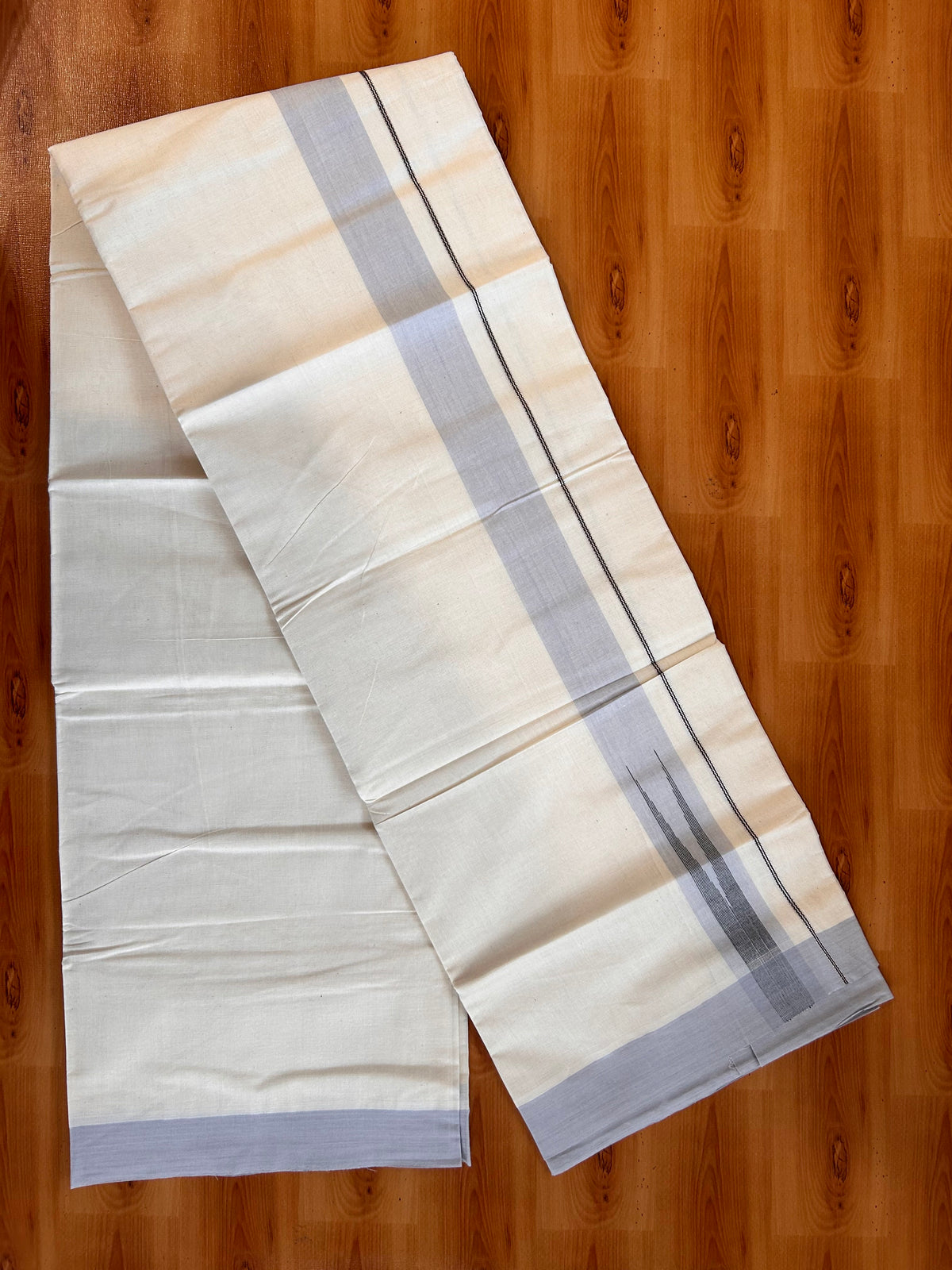 Double off white (Unbleached) Mund/Dhoti - 20% Discount! KaithariKada Pulimood Pure Cotton - 100X80 - 1.5 inch Silver kasav lavender Grey & Black Shades Striped chutty 4 m (8.5 Muzham) - 4 KK5537 VAS