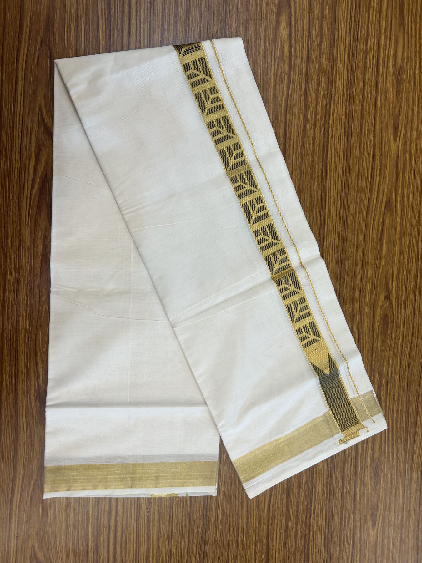 20% Discount! KaithariKada Balaramapuram Double Off White - (Unbleached) Mund/Dhoti - Cotton mix - 100X80- 1.5 inch Kasav Dark Green Jacquard design chutty Kara 3.90 mtr (8 Muzham) - 7 KK5313 PMC