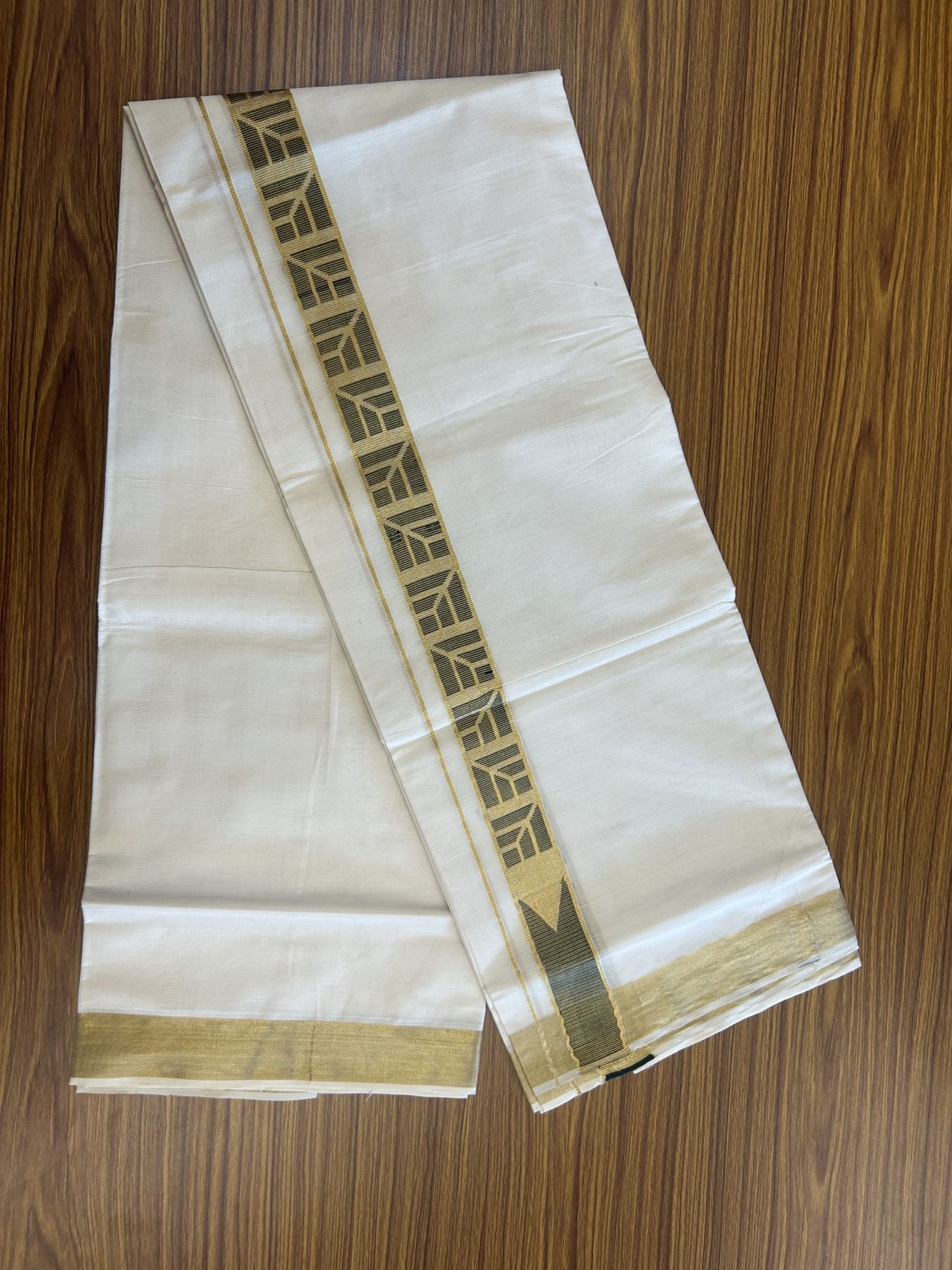 20% Discount! KaithariKada Balaramapuram Double Off White - (Unbleached) Mund/Dhoti - Cotton mix - 100X80- 1.5 inch Kasav Black Jacquard design chutty Kara 3.90 mtr (8 Muzham) - 8 KK5313 PMC