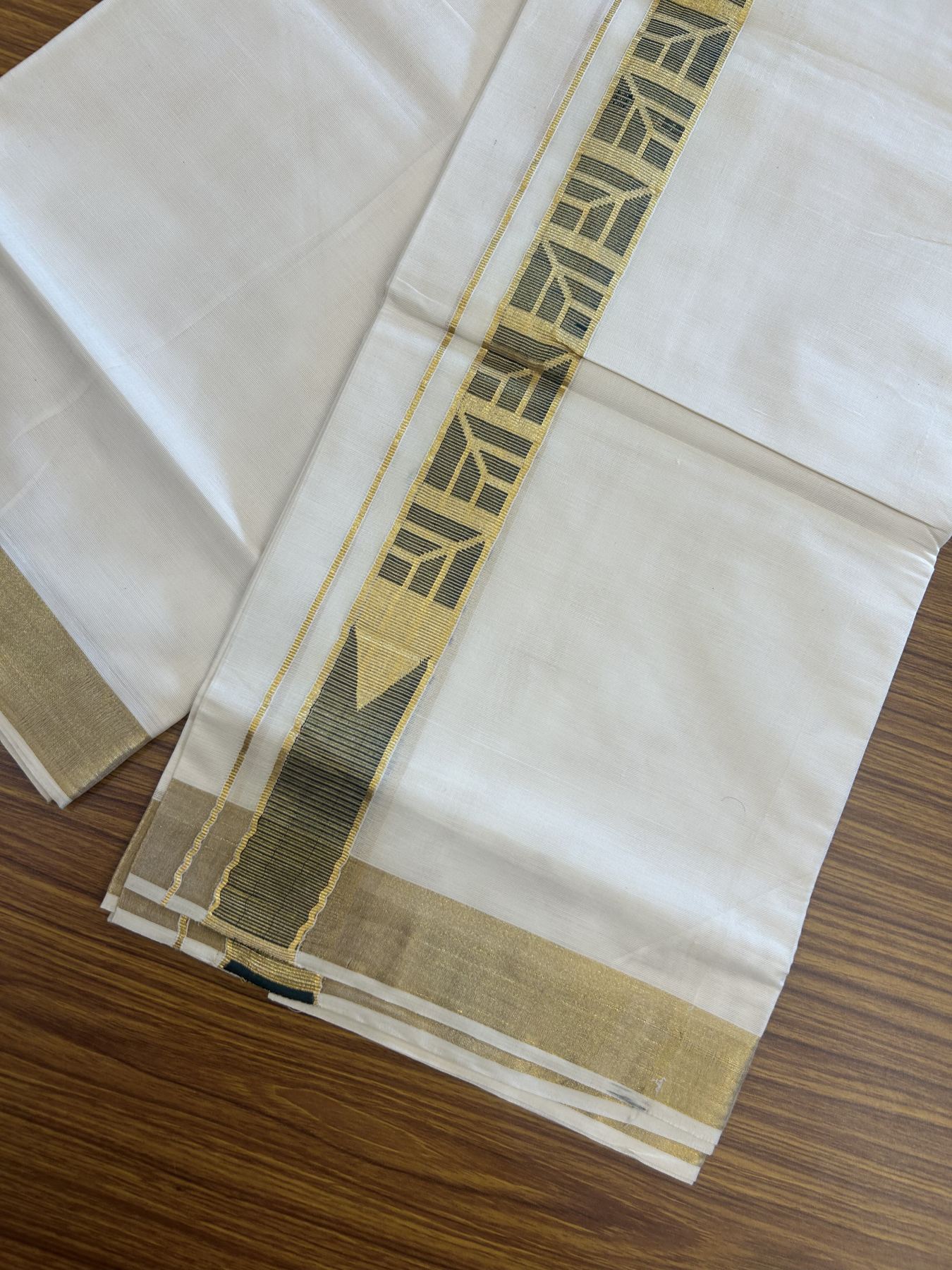 20% Discount! KaithariKada Balaramapuram Double Off White - (Unbleached) Mund/Dhoti - Cotton mix - 100X80- 1.5 inch Kasav Black Jacquard design chutty Kara 3.90 mtr (8 Muzham) - 8 KK5313 PMC